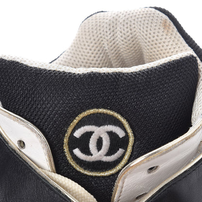 Chanel Mens Suede Calfskin CC High Top Sneakers 43 White Black 12 of 13