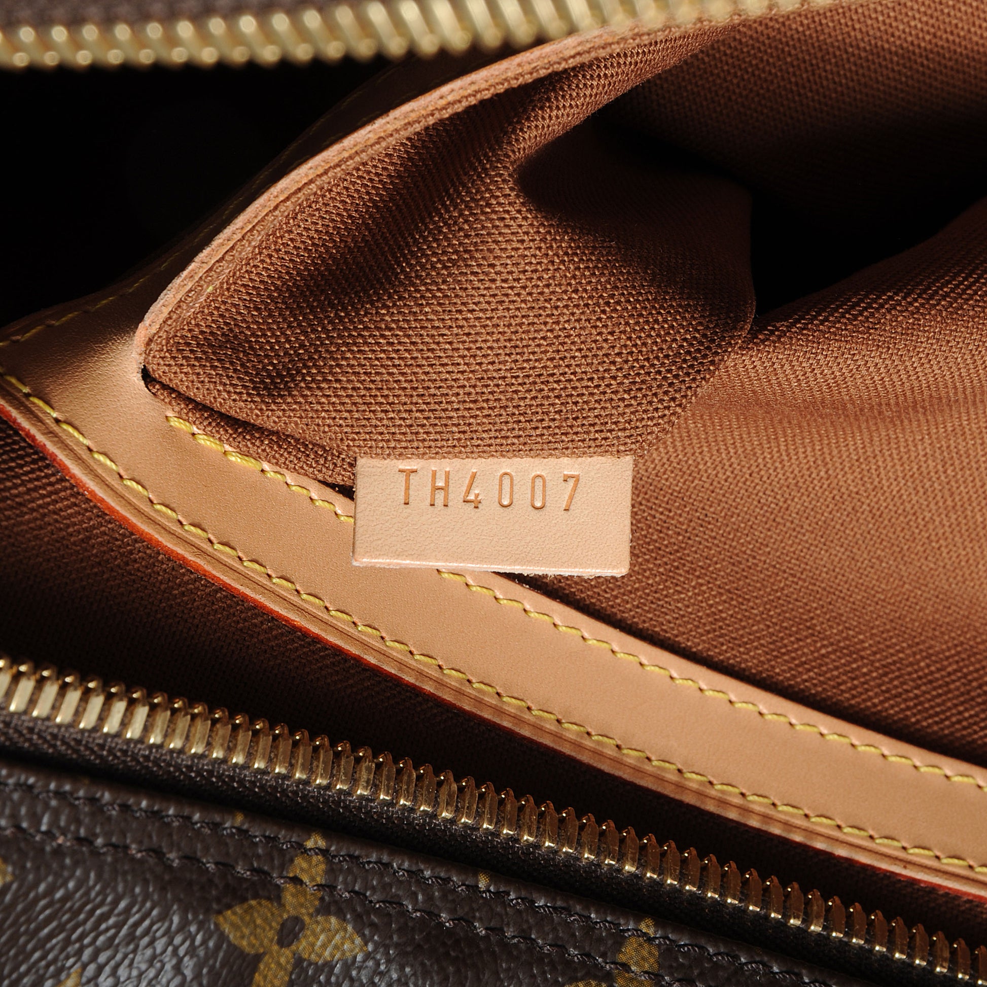 Louis Vuitton Monogram Carryall 8 of 9