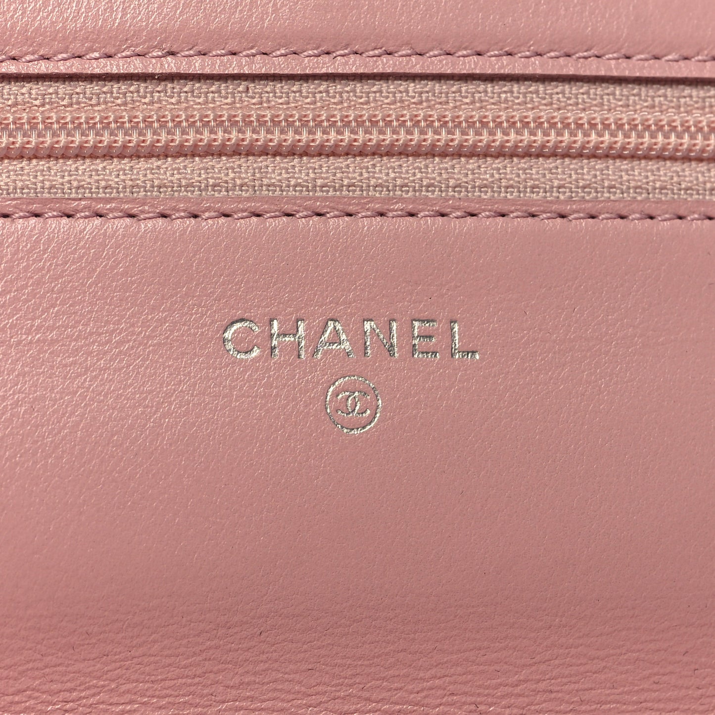 Caviar Timeless CC Wallet on Chain WOC Pink