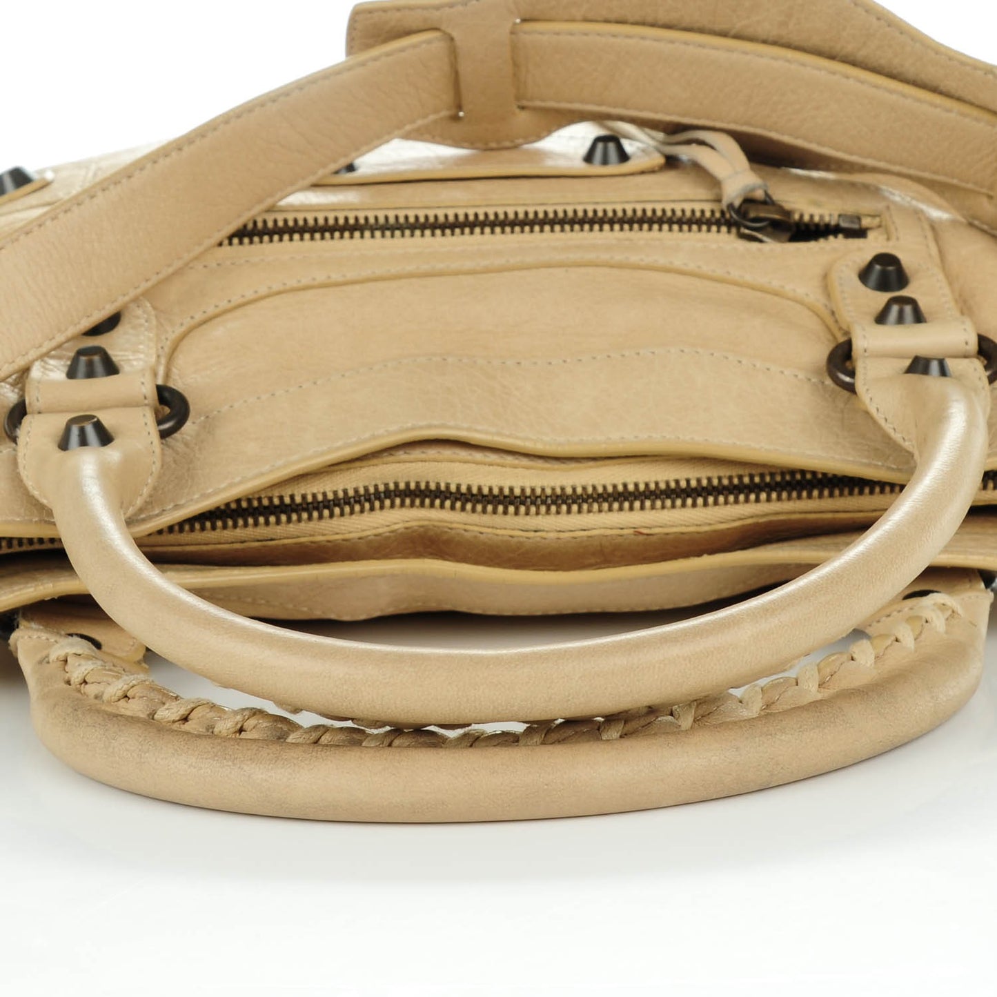 Agneau Classic Hardware First Sahara