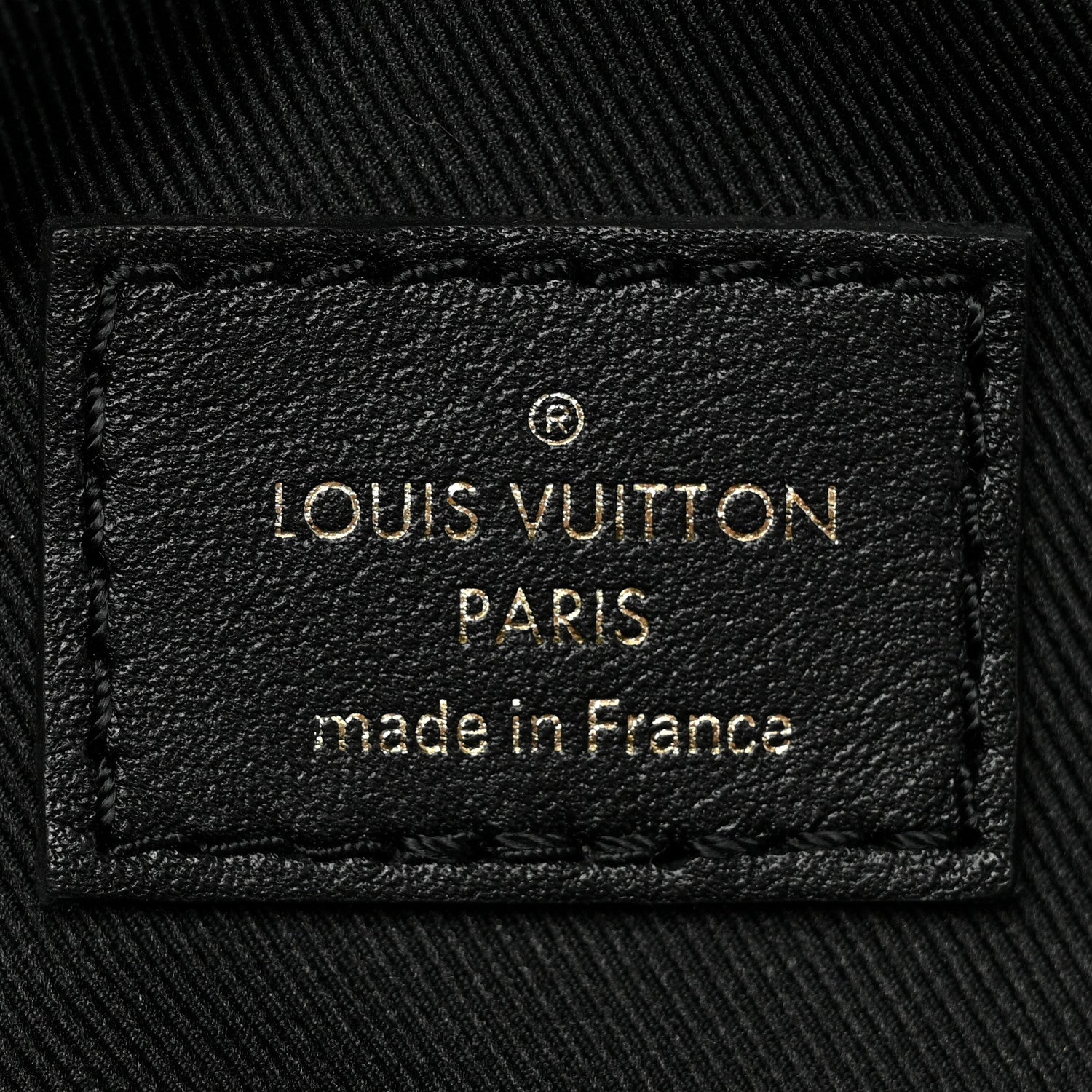 Louis Vuitton Calfskin Quilted New Wave Bumbag Black 6 of 8