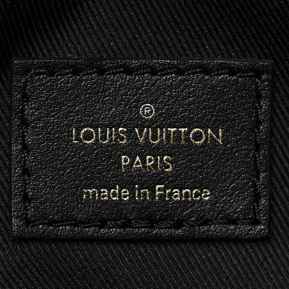 Louis Vuitton Calfskin Quilted New Wave Bumbag Black 6 of 8