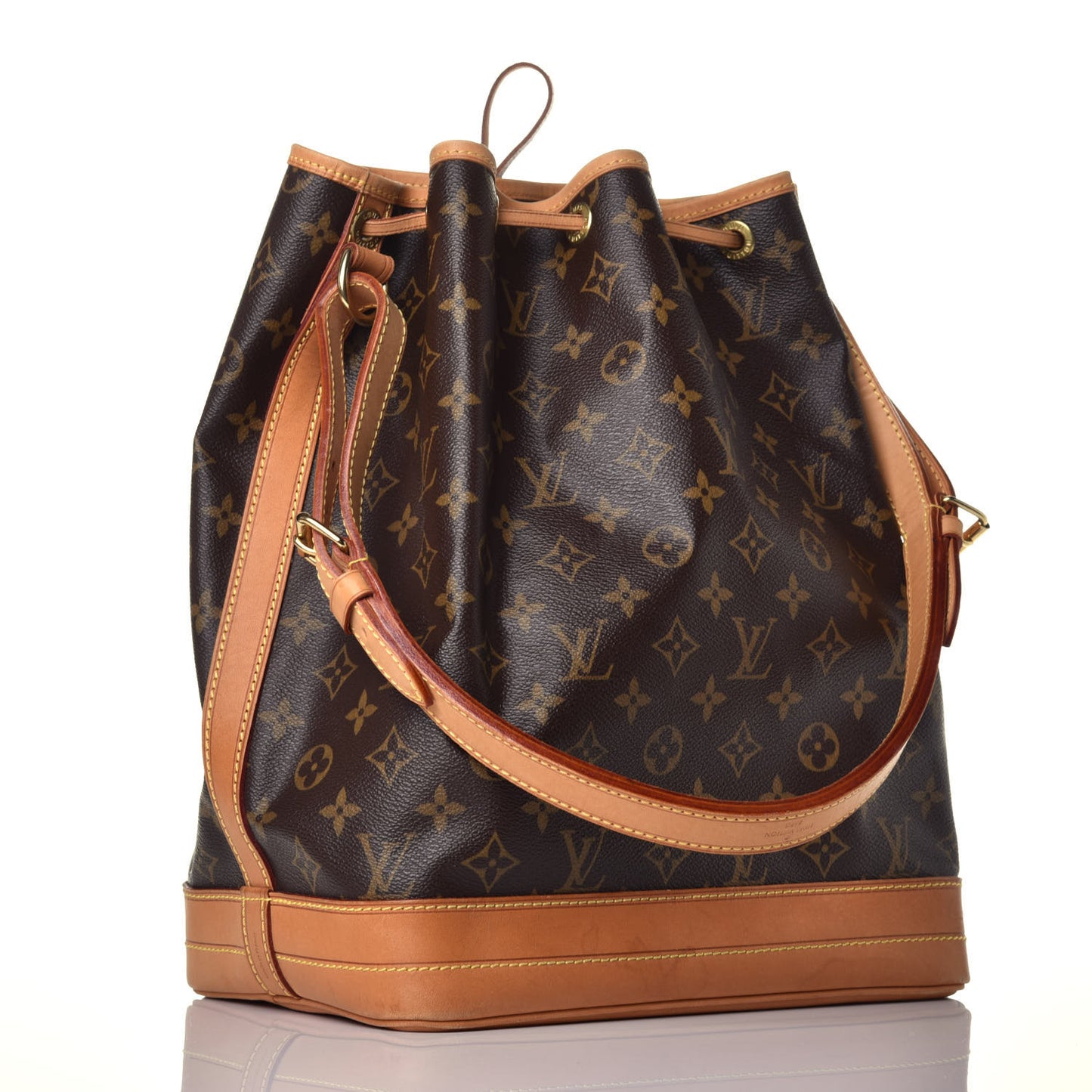 Monogram Noe
