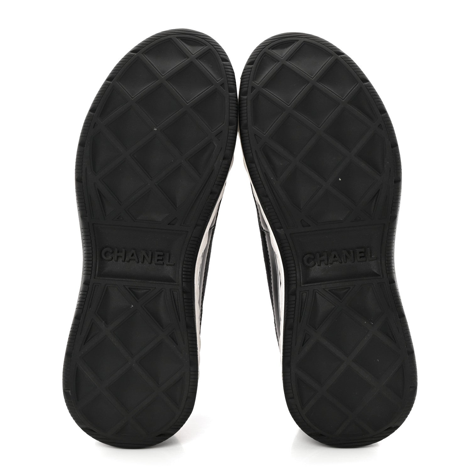 Chanel Velvet Calfskin Mixed Fibers CC Sneakers 37 Black 6 of 16