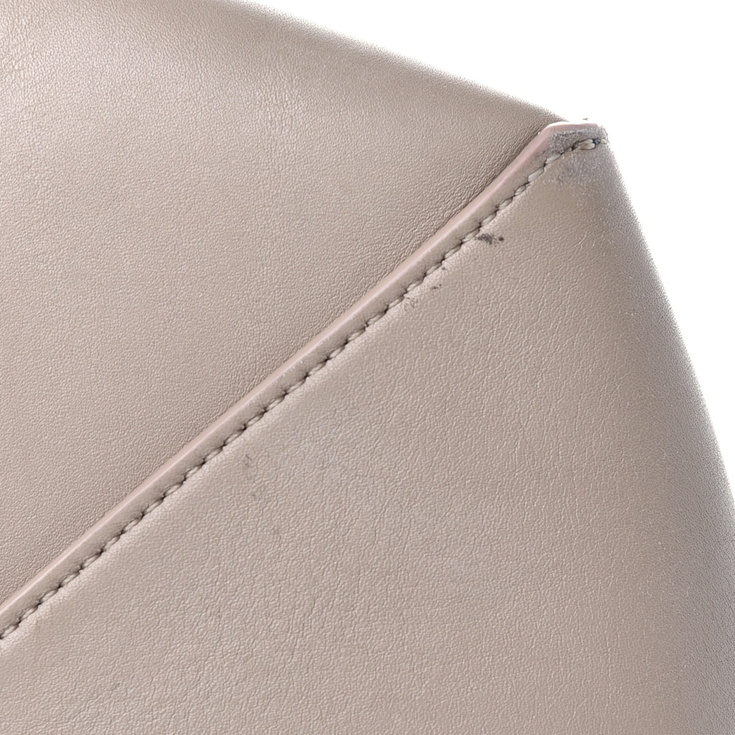 Smooth Calfskin Medium Belt Cabas Phantom Beige