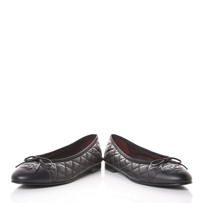 Chanel Aged Calfskin Quilted CC Cap Toe Ballerina Flats 39.5 Black 6 of 15