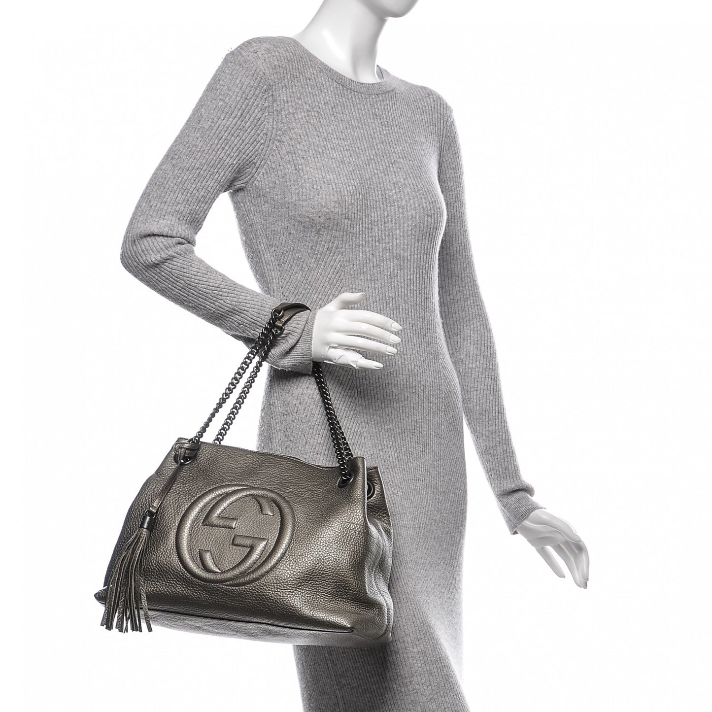 Metallic Pebbled Calfskin Medium Soho Chain Shoulder Bag Sasso