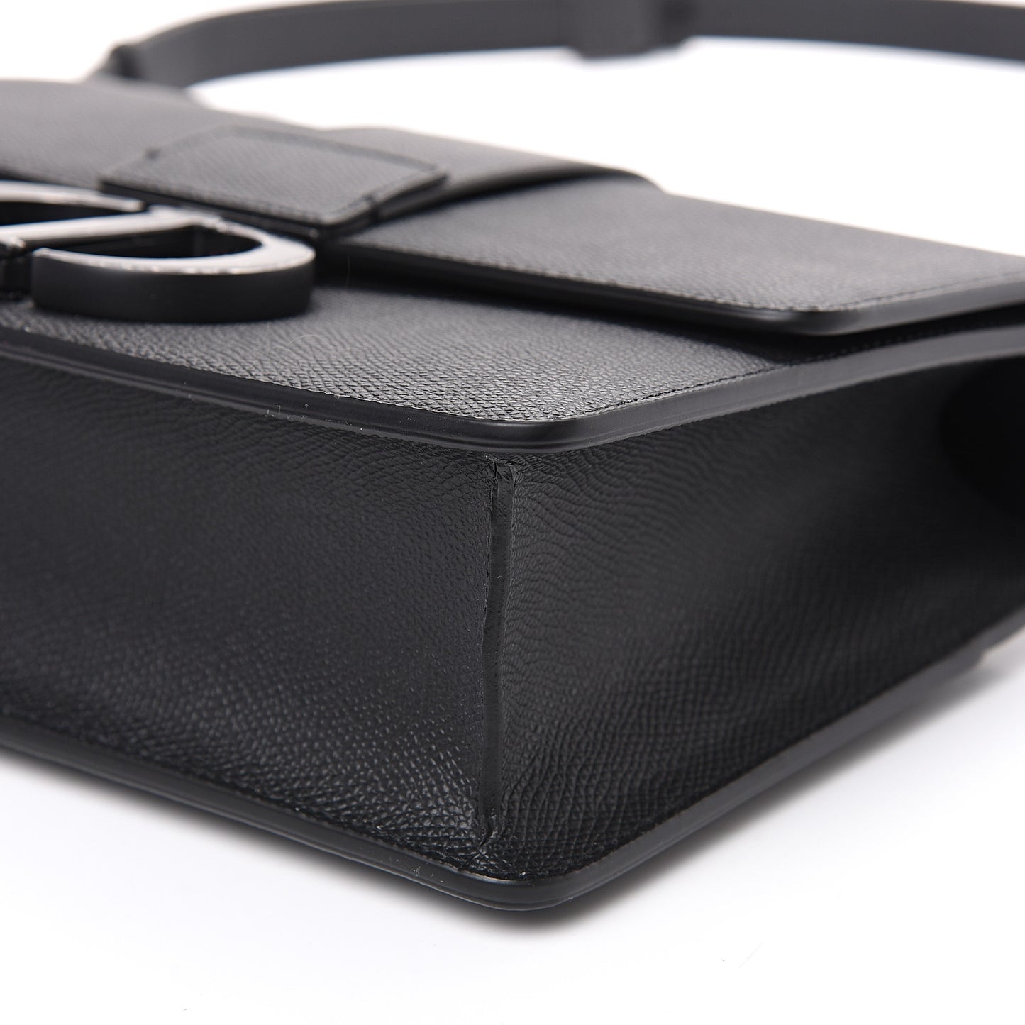 Ultra Matte Grained Calfskin 30 Montaigne Flap Bag Black