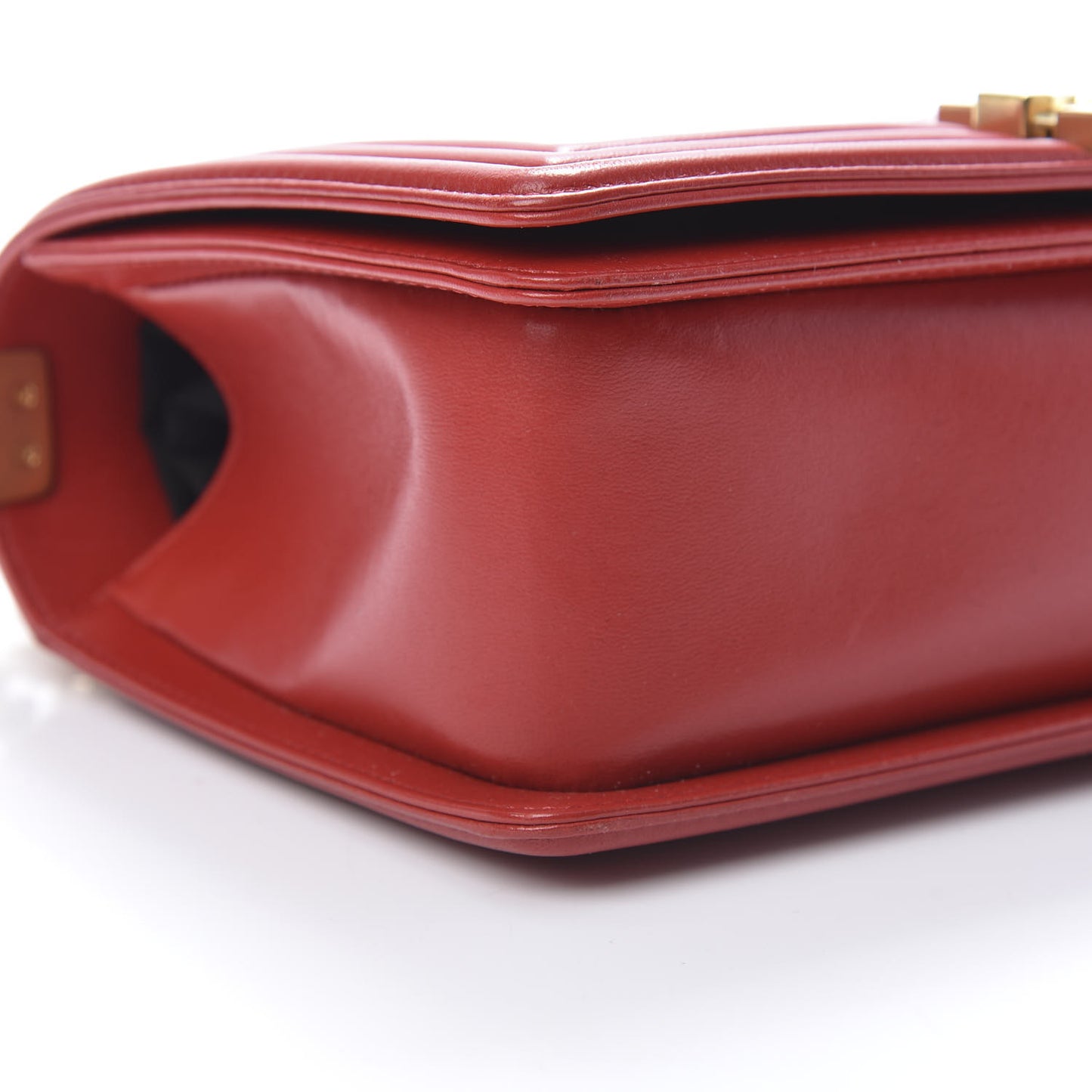 Lambskin Quilted Medium Boy Flap Red