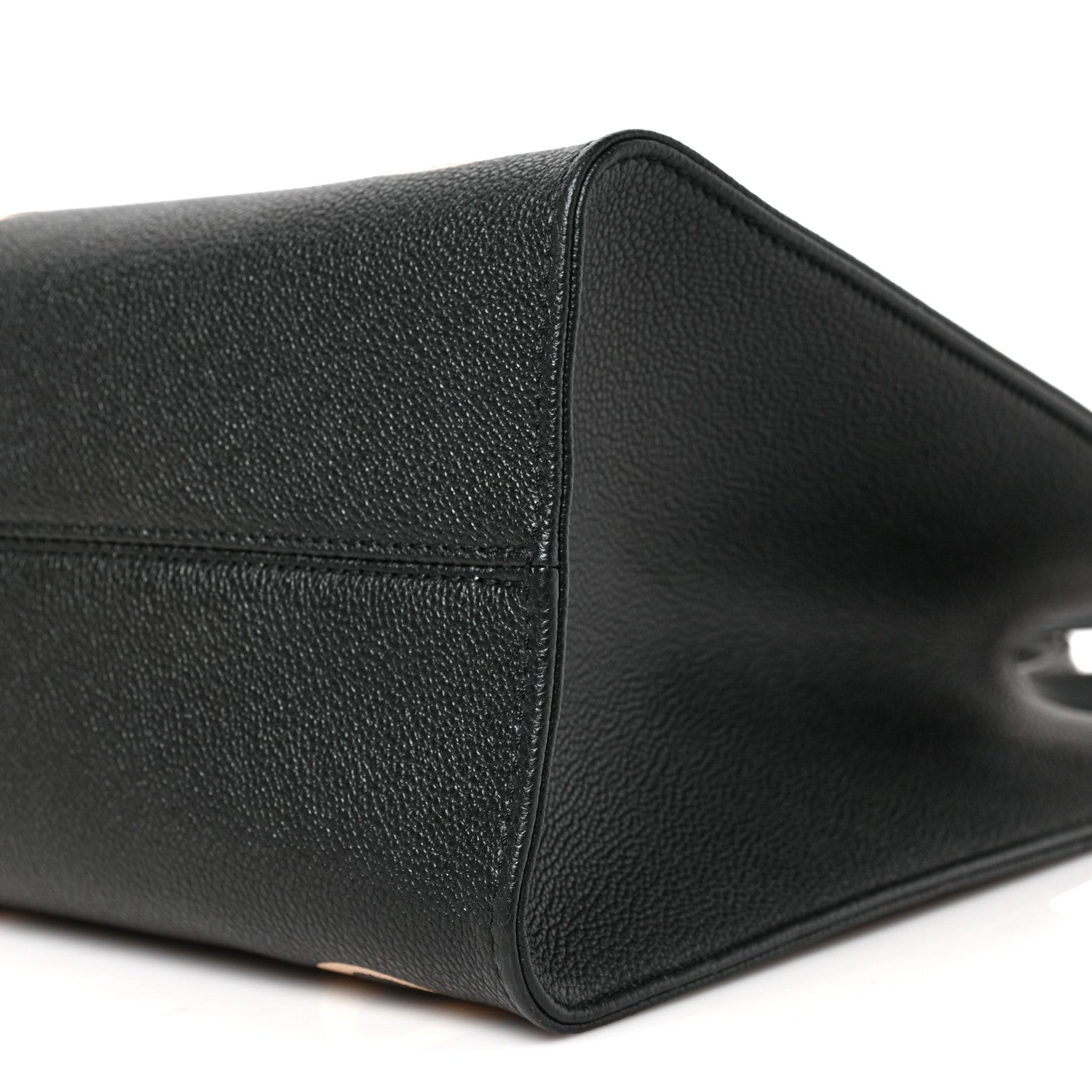 Louis Vuitton Empreinte Monogram Giant Onthego MM Black Beige 8 of 8