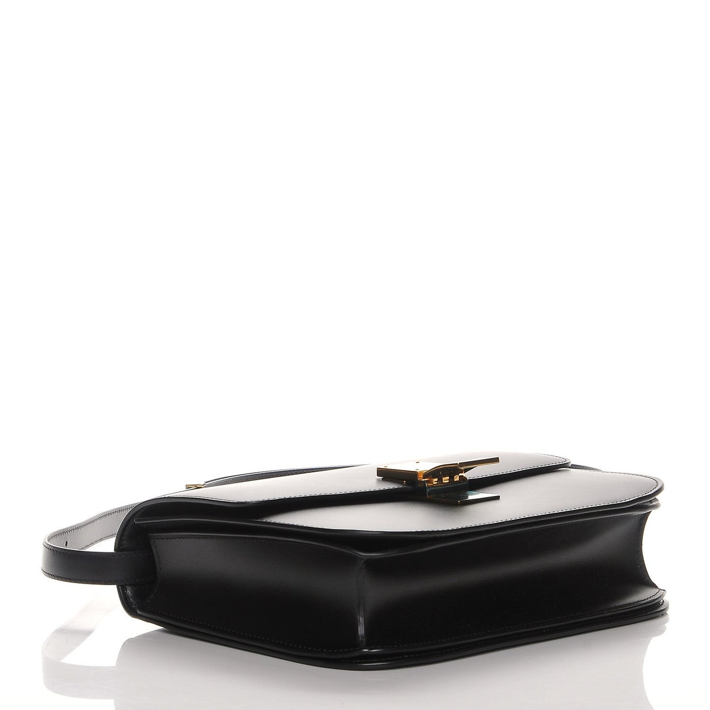 Box Calfskin Medium Classic Box Flap Bag Black