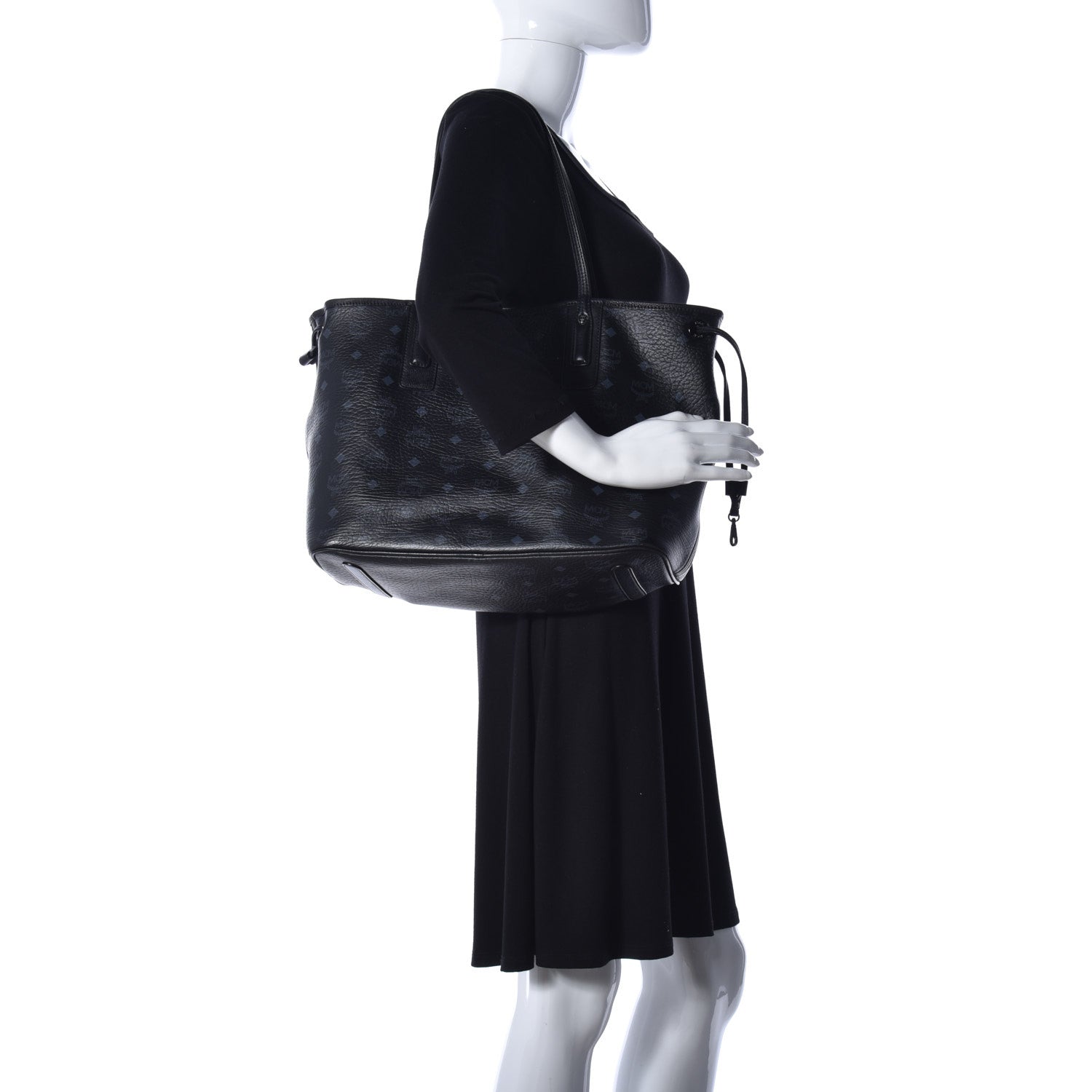 MCM Visetos Medium Liz Reversible Shopper Tote Black 3 of 17