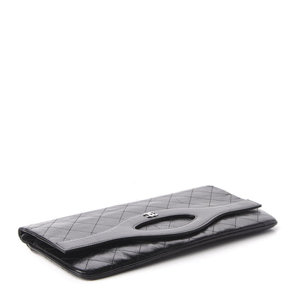 Chanel Shiny Crumpled Calfskin Small 31 Pouch Black 4 of 10