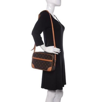 Louis Vuitton Monogram Trocadero 27 2 of 9