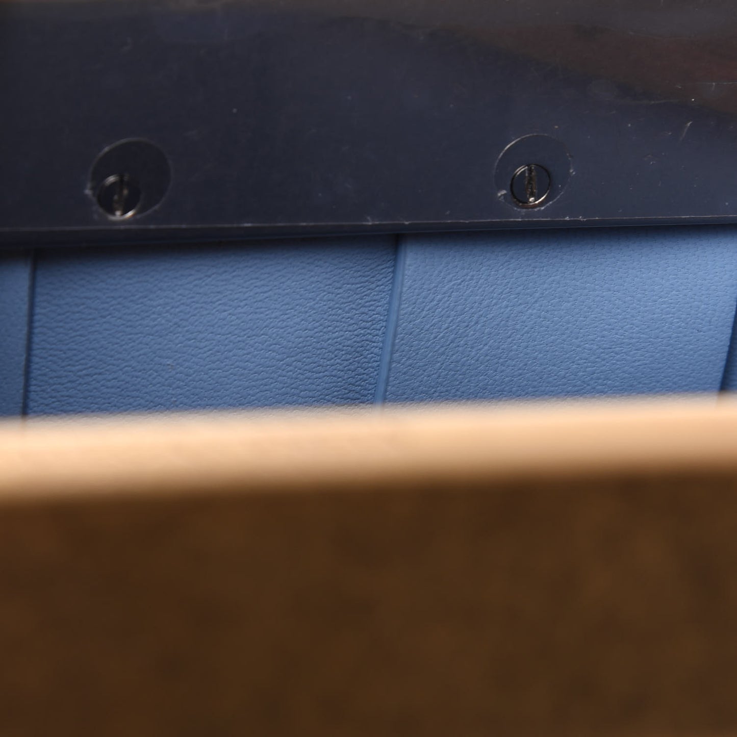 Nappa Intrecciato The Snap Clutch Ice Blue