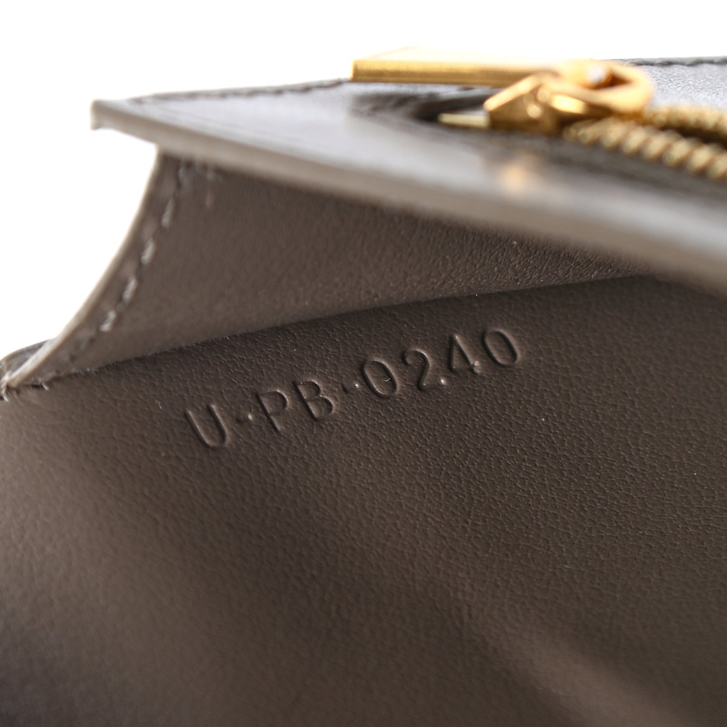 Grained Calfskin Medium Multifunction Strap Wallet Pebble Mineral
