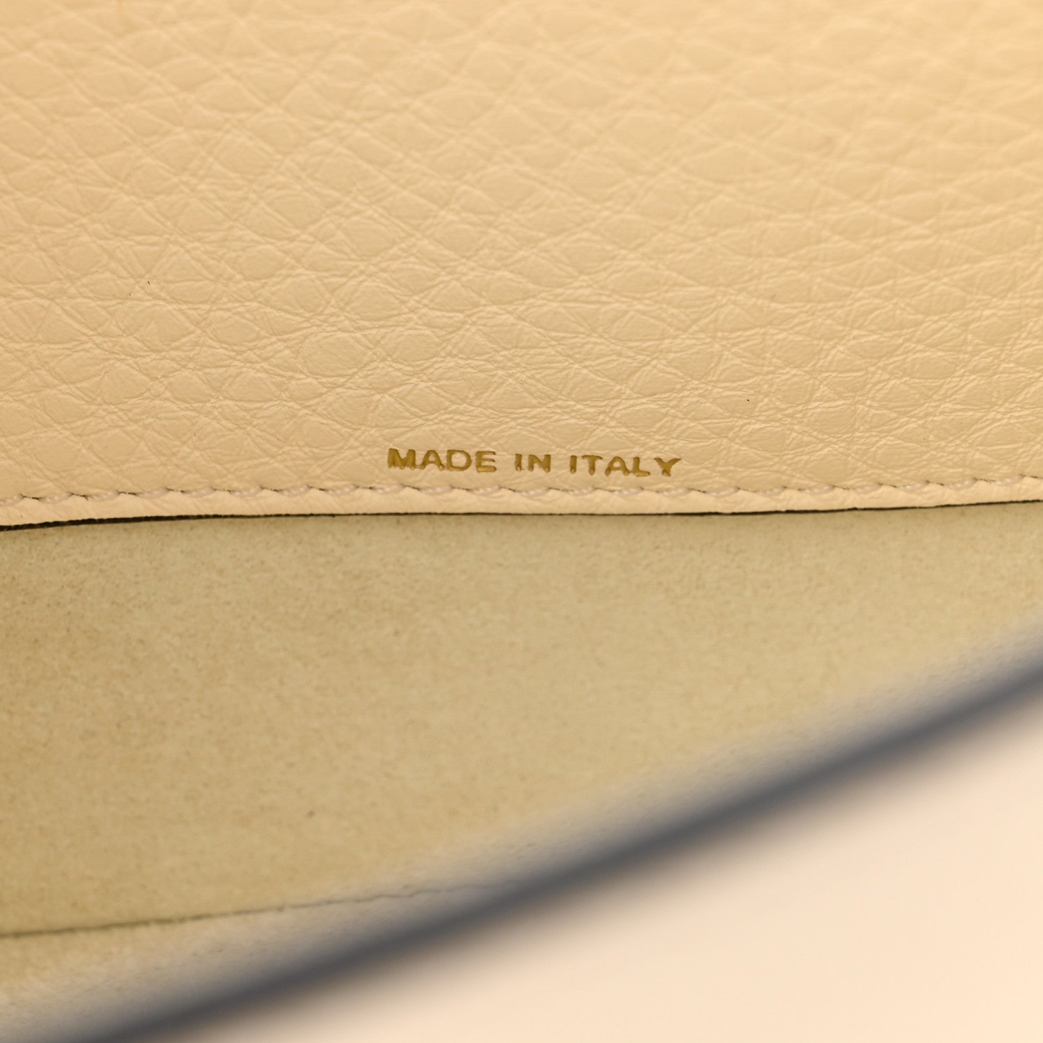 Valentino Garavani Soft Grainy Calfskin Alltime Shoulder Bag White 6 of 9