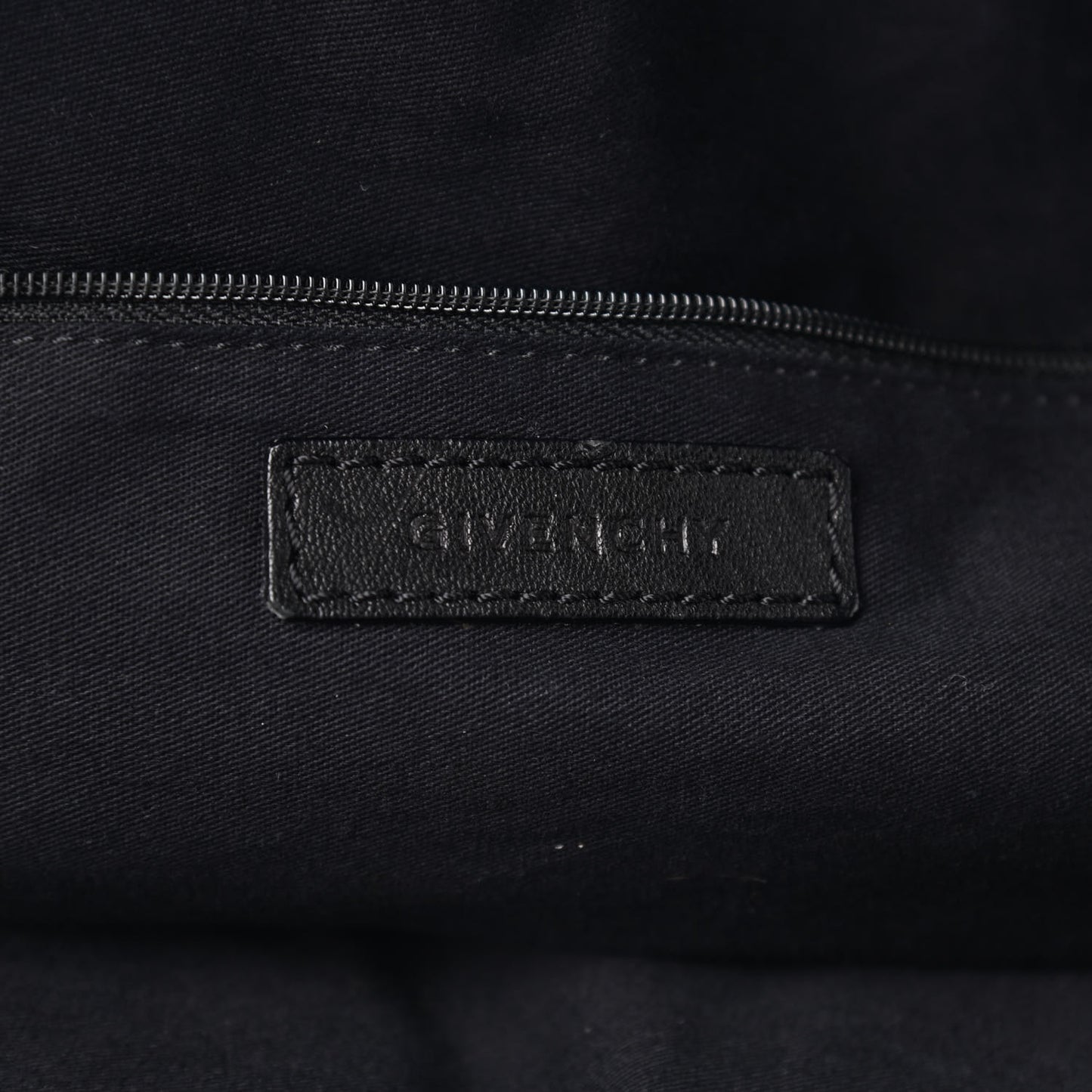 Sugar Goatskin Large Chain Nightingale Black