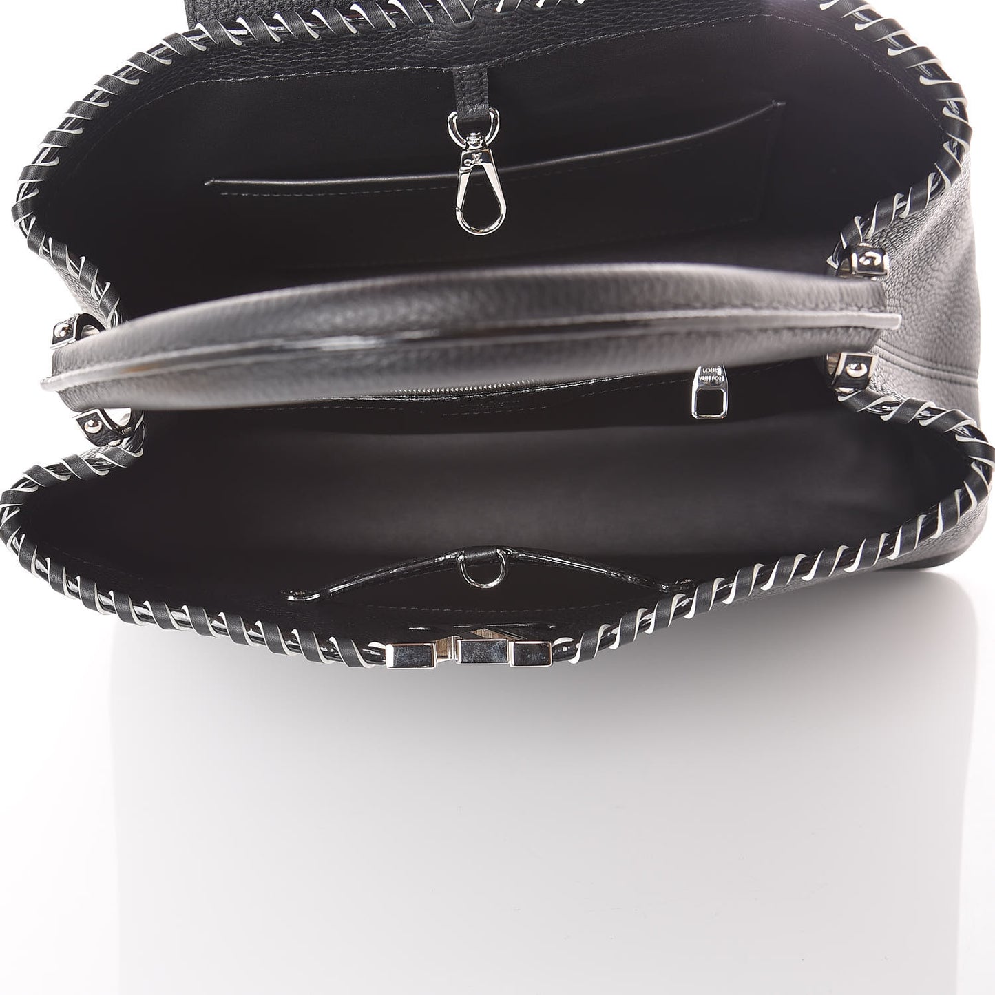 Taurillon Braided Capucines MM Black