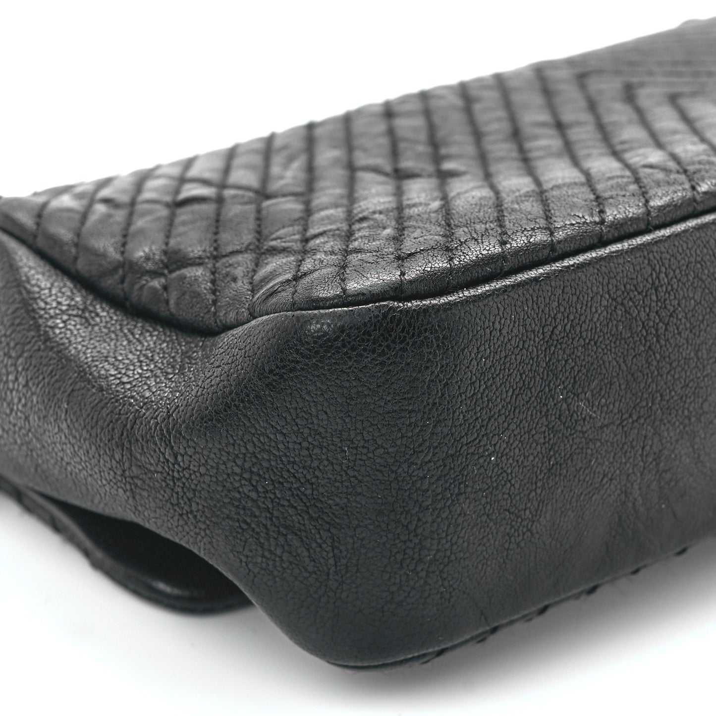 Calfskin Chevron Quilted Medium Surpique Flap Black