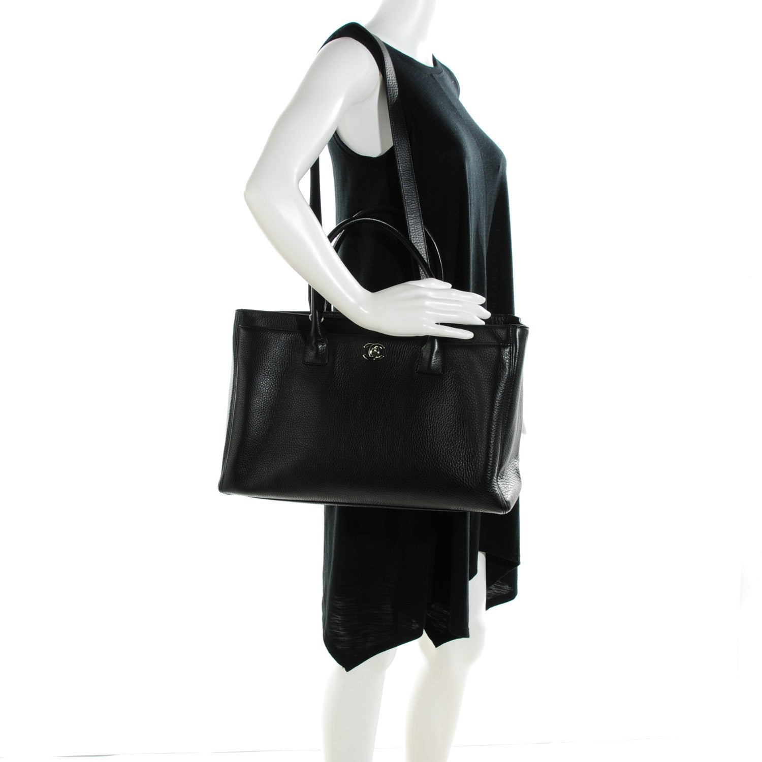 Chanel Calfskin Cerf Executive Shopper Tote Black 2 of 7