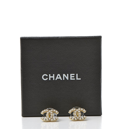 Chanel Pearl Crystal CC Earrings Gold 5 of 5