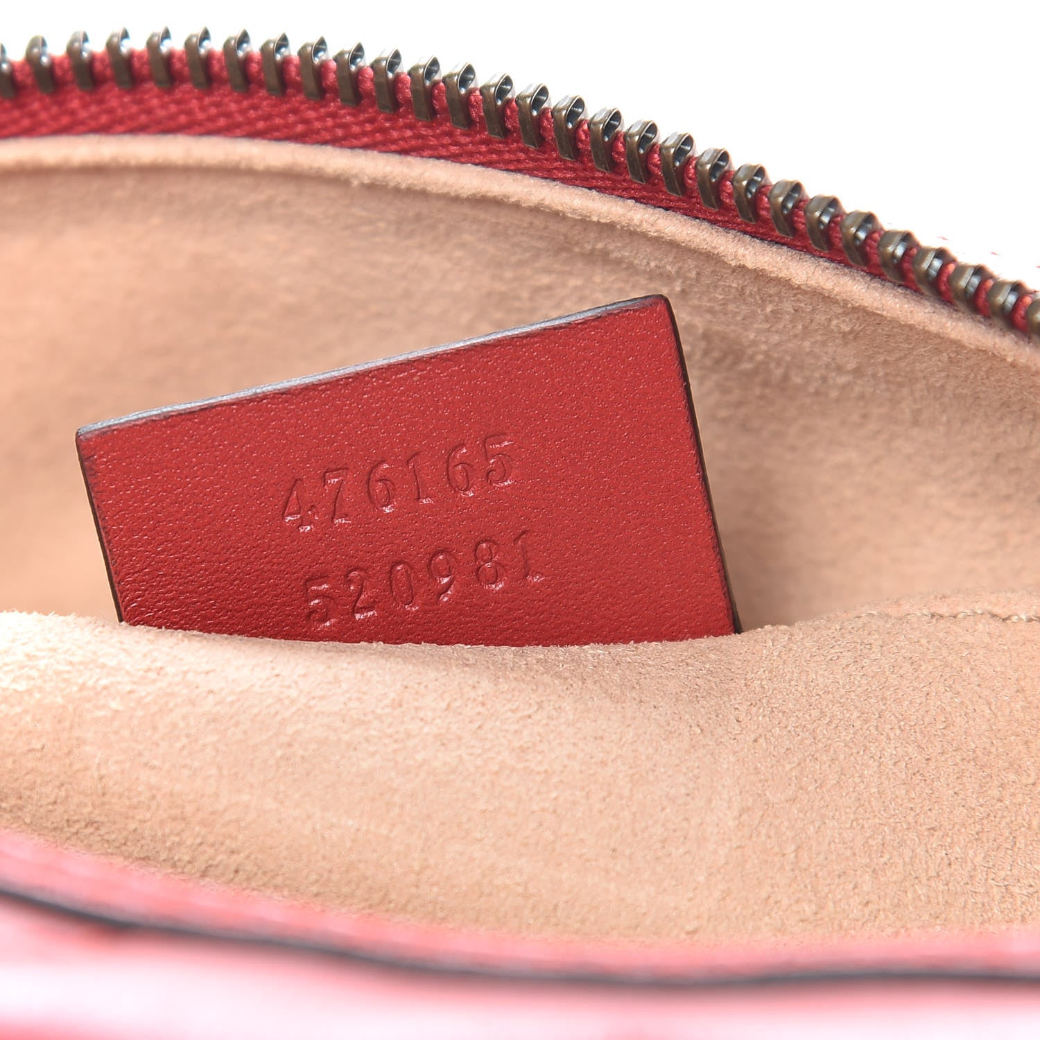Gucci Calfskin Matelasse GG Marmont Cosmetic Case Hibiscus Red 7 of 7