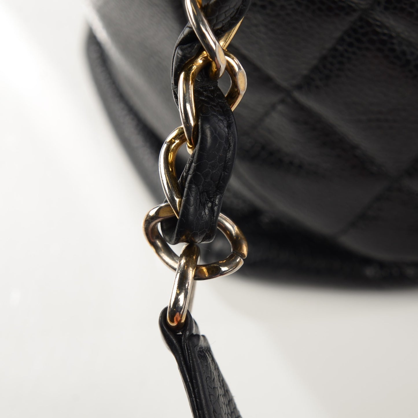 Caviar Quilted Petit Shopping Tote PST Black