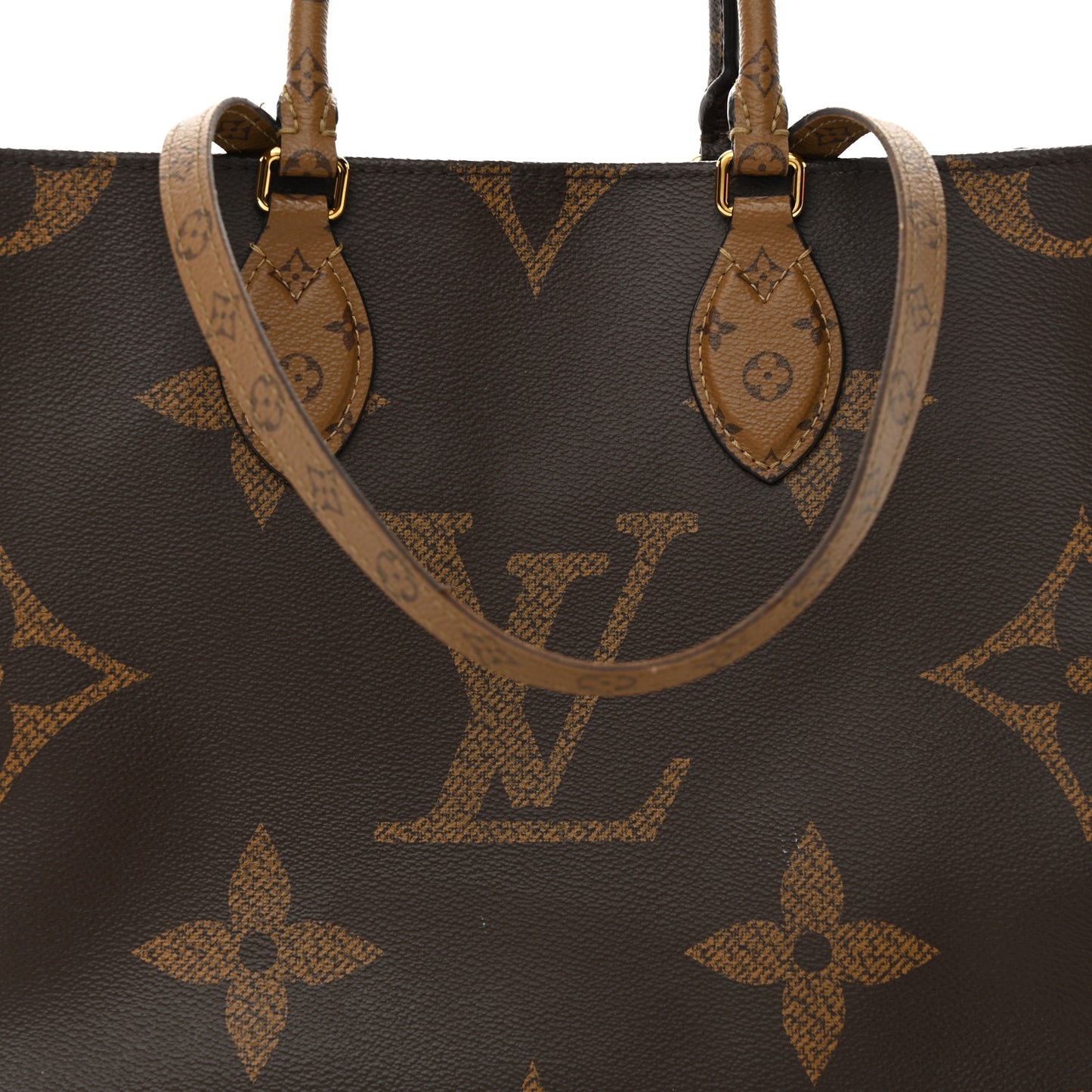 Reverse Monogram Giant Onthego MM