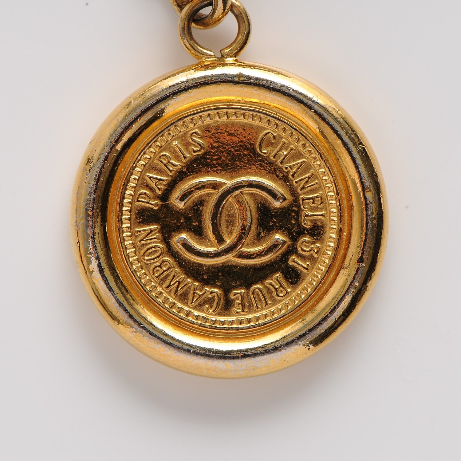 Chanel Lambskin Chain CC Medallion Belt Black Gold 3 of 5