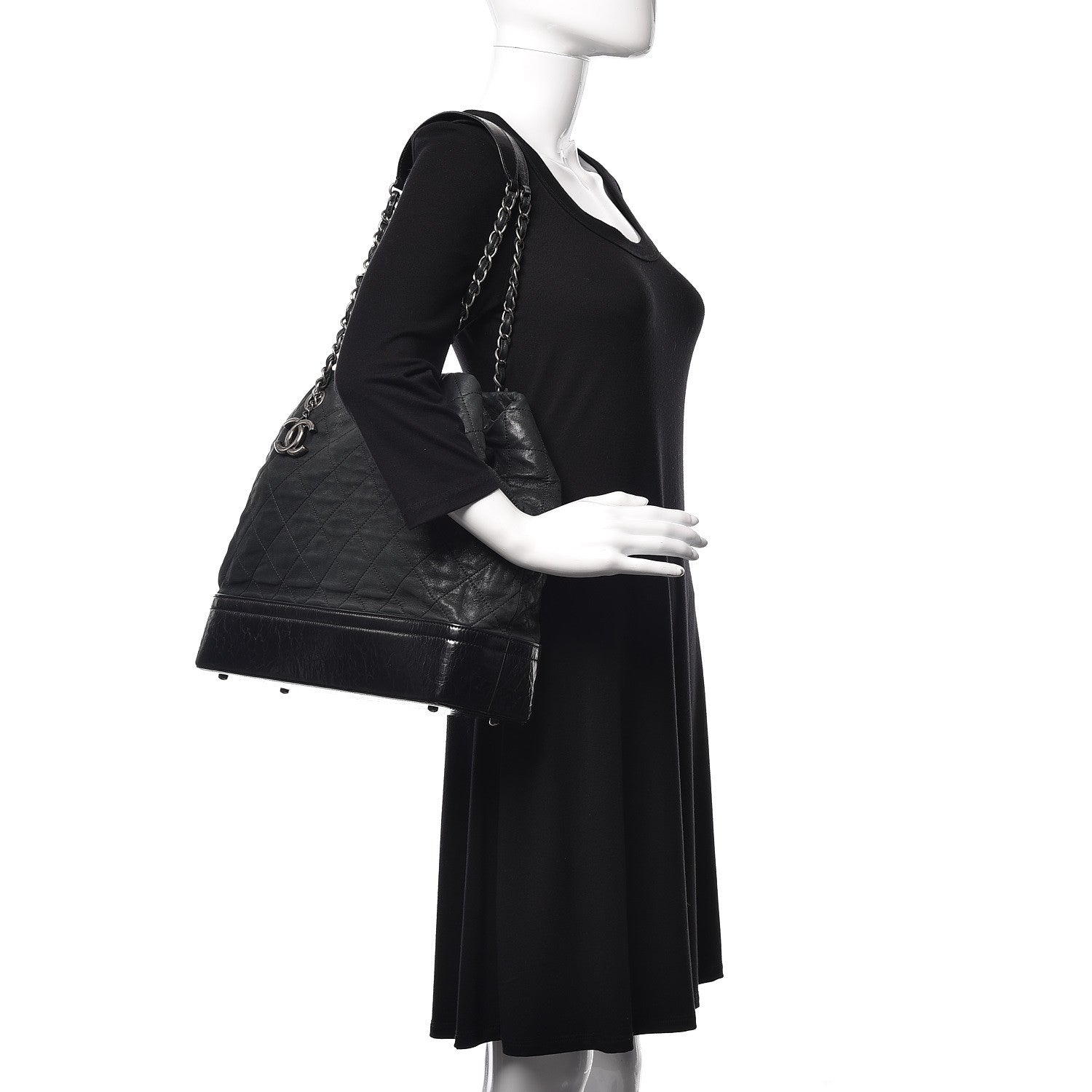 Chanel Iridescent Calfskin Quilted Large VIP Tote Black 2 of 16