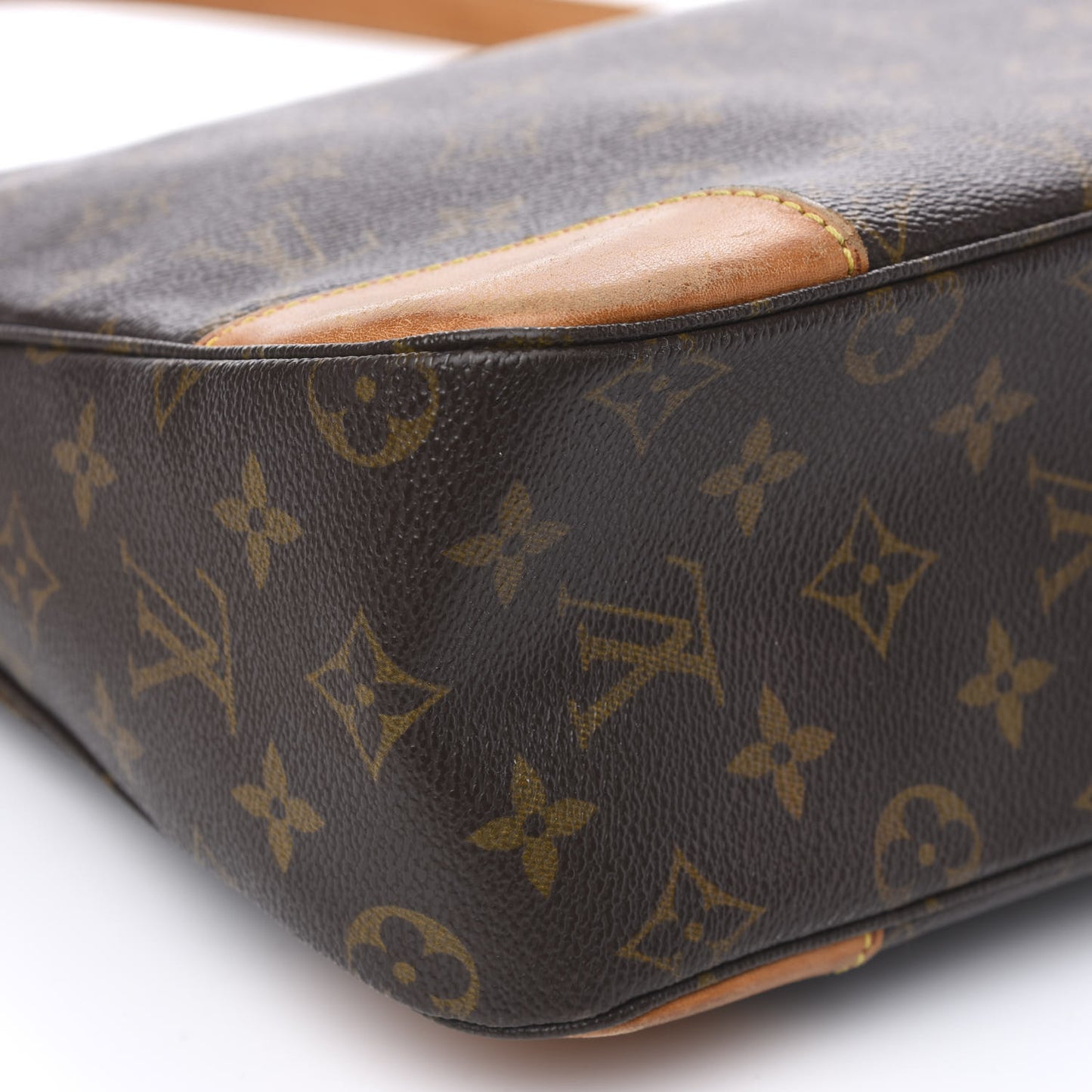 Monogram Boulogne 30