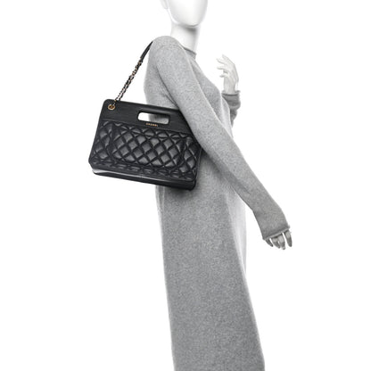 Chanel Aged Calfskin Quilted Graphic Catch Shopping Bag Black 2 of 11