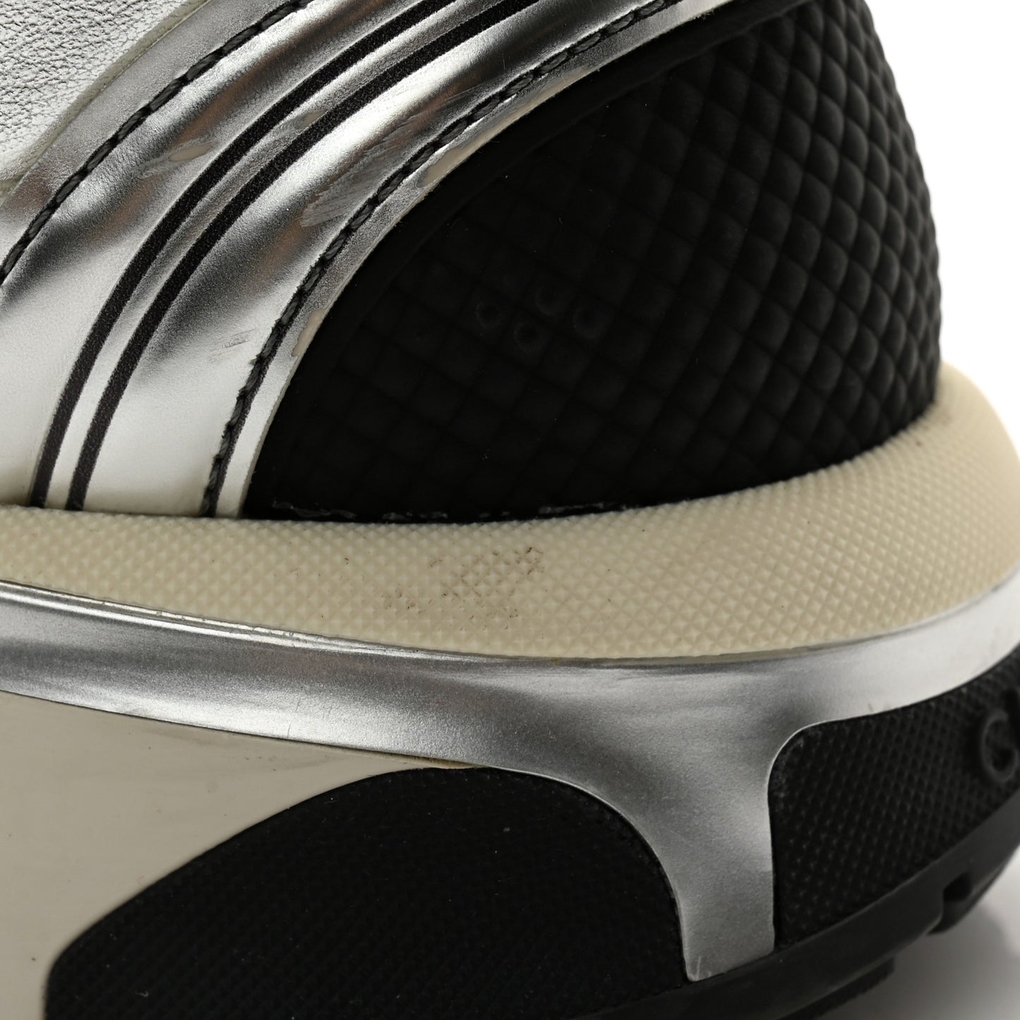 Fabric Laminated Calfskin Stretch CC Sneakers 40 White Silver