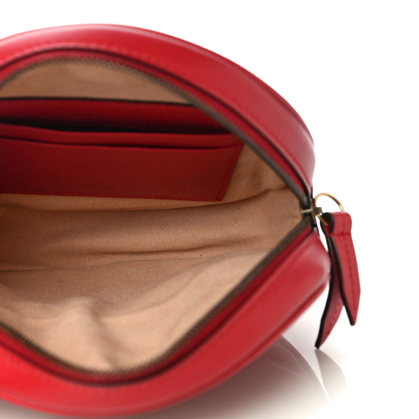Calfskin Matelasse GG Marmont Round Wrist Wallet Hibiscus Red