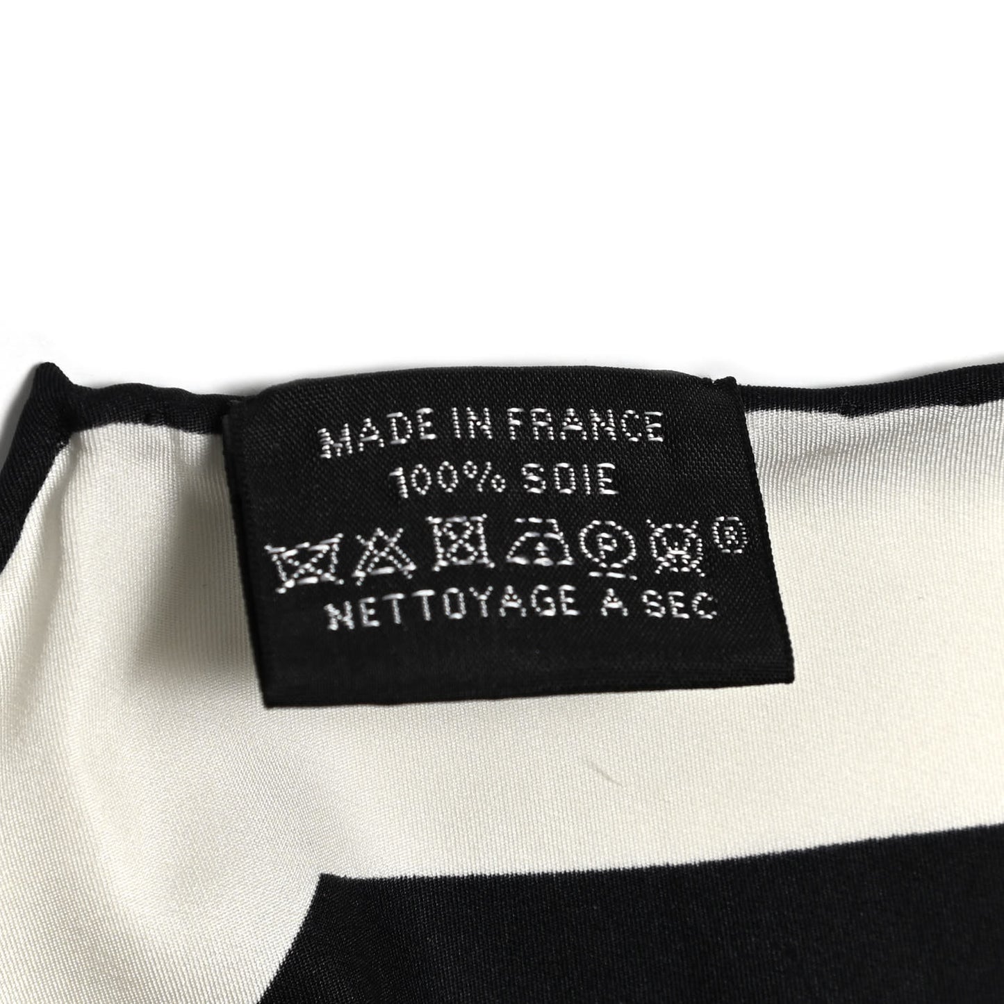Silk Blason Losange Scarf MM Black White