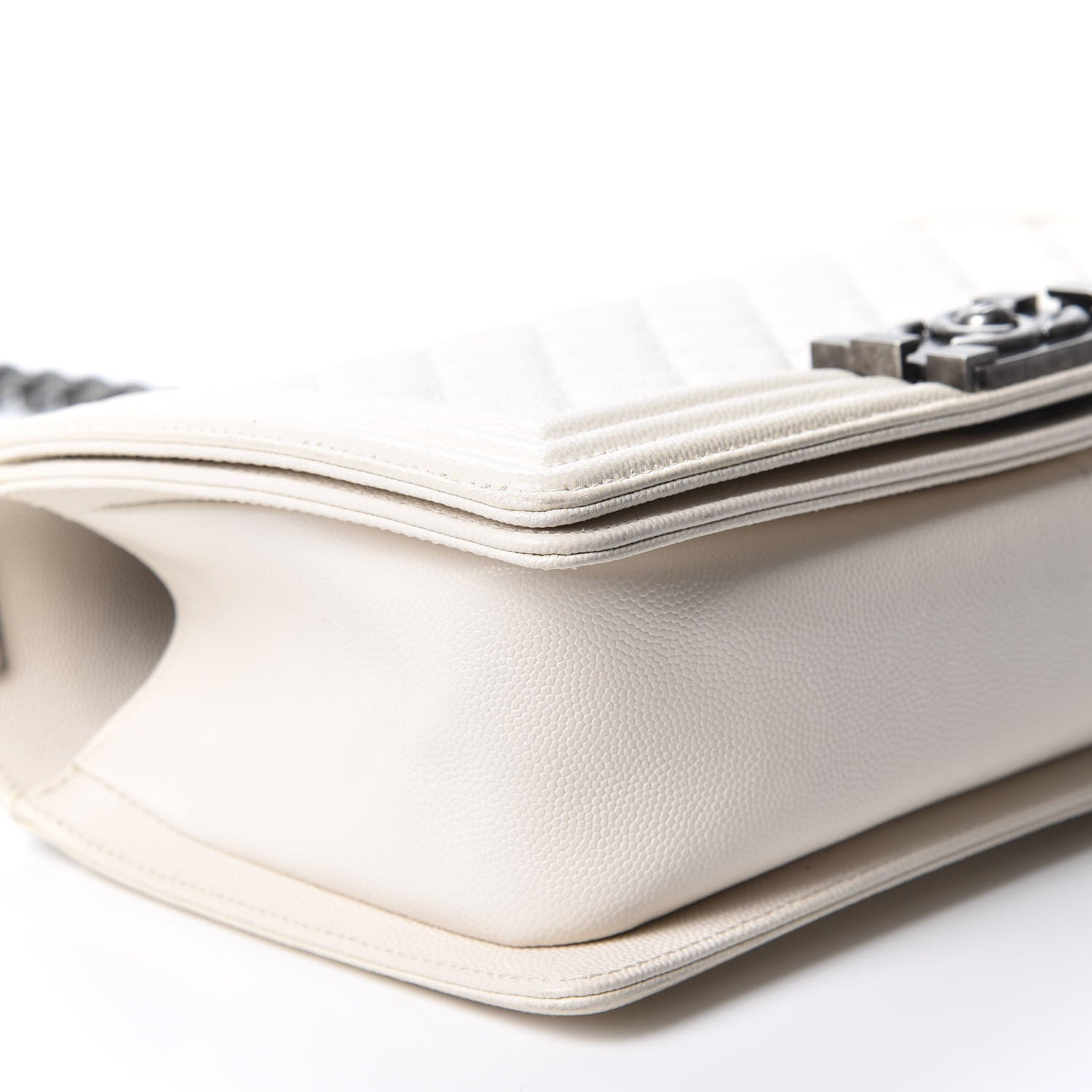 Chanel Caviar Quilted Medium Boy Flap Ivory 5 of 10