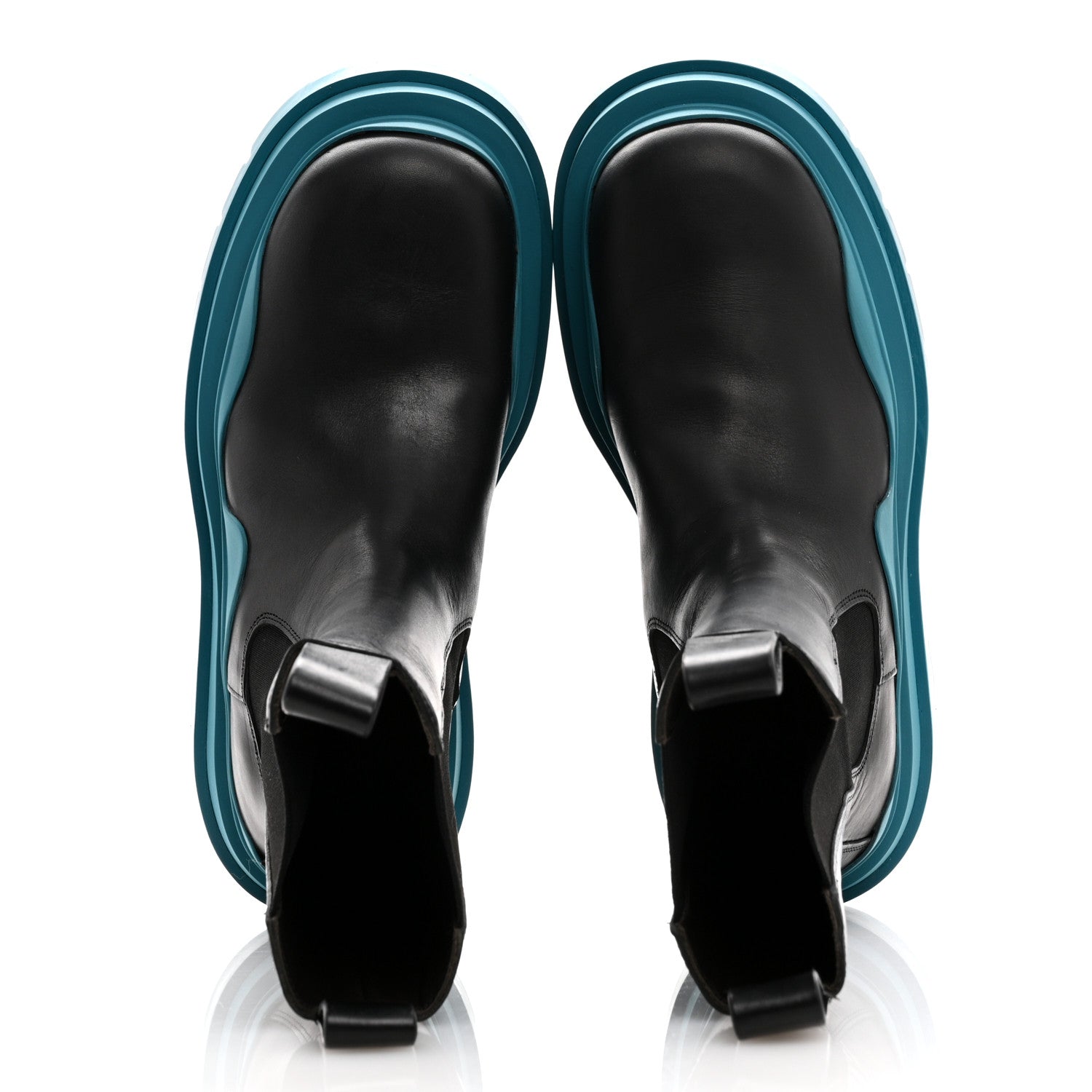 Bottega Veneta Calfskin Mens The Tire Chelsea Boots 37 Black Blaster 2 of 9