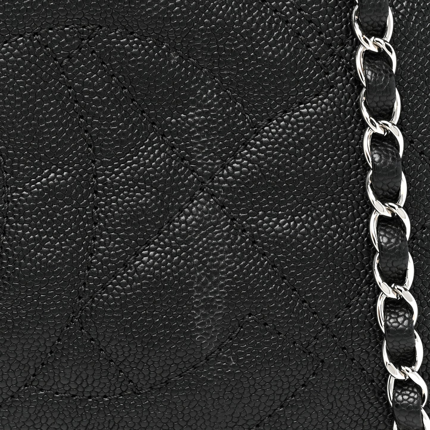Caviar Quilted Large CC Tote Black