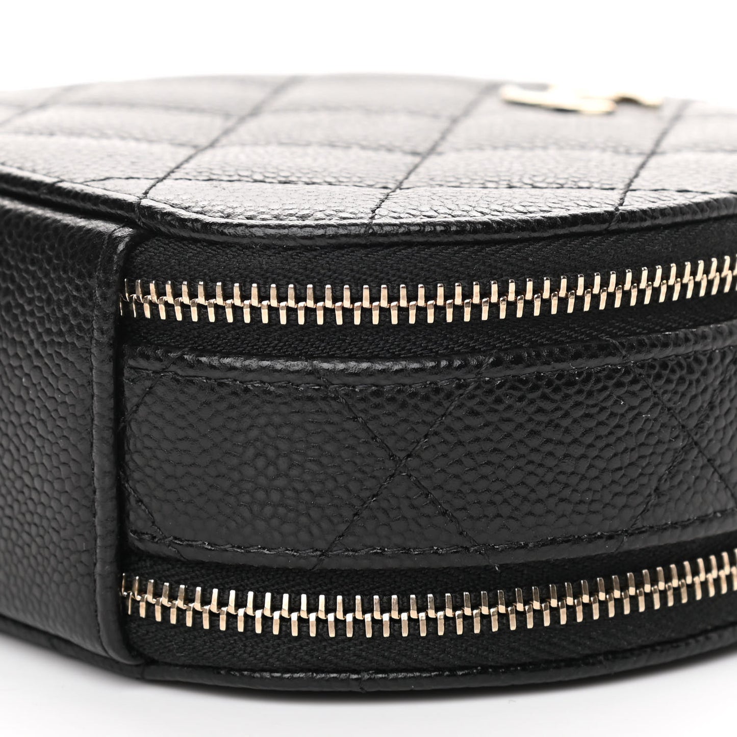 Caviar Quilted Round Handle With Care Vanity With Chain Black