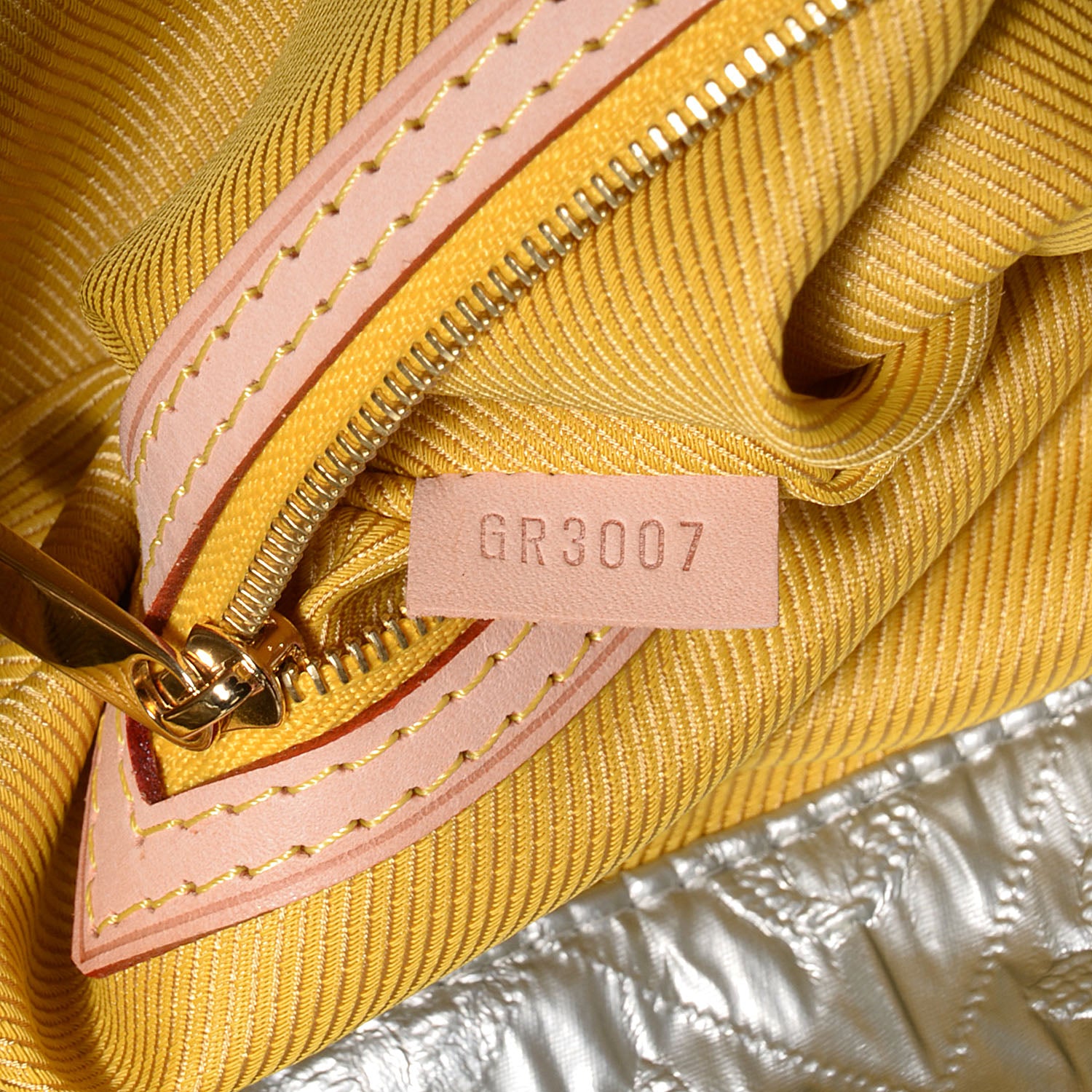Louis Vuitton Jacquard Quilted Monogram Limelight Clutch GM Perle 7 of 7