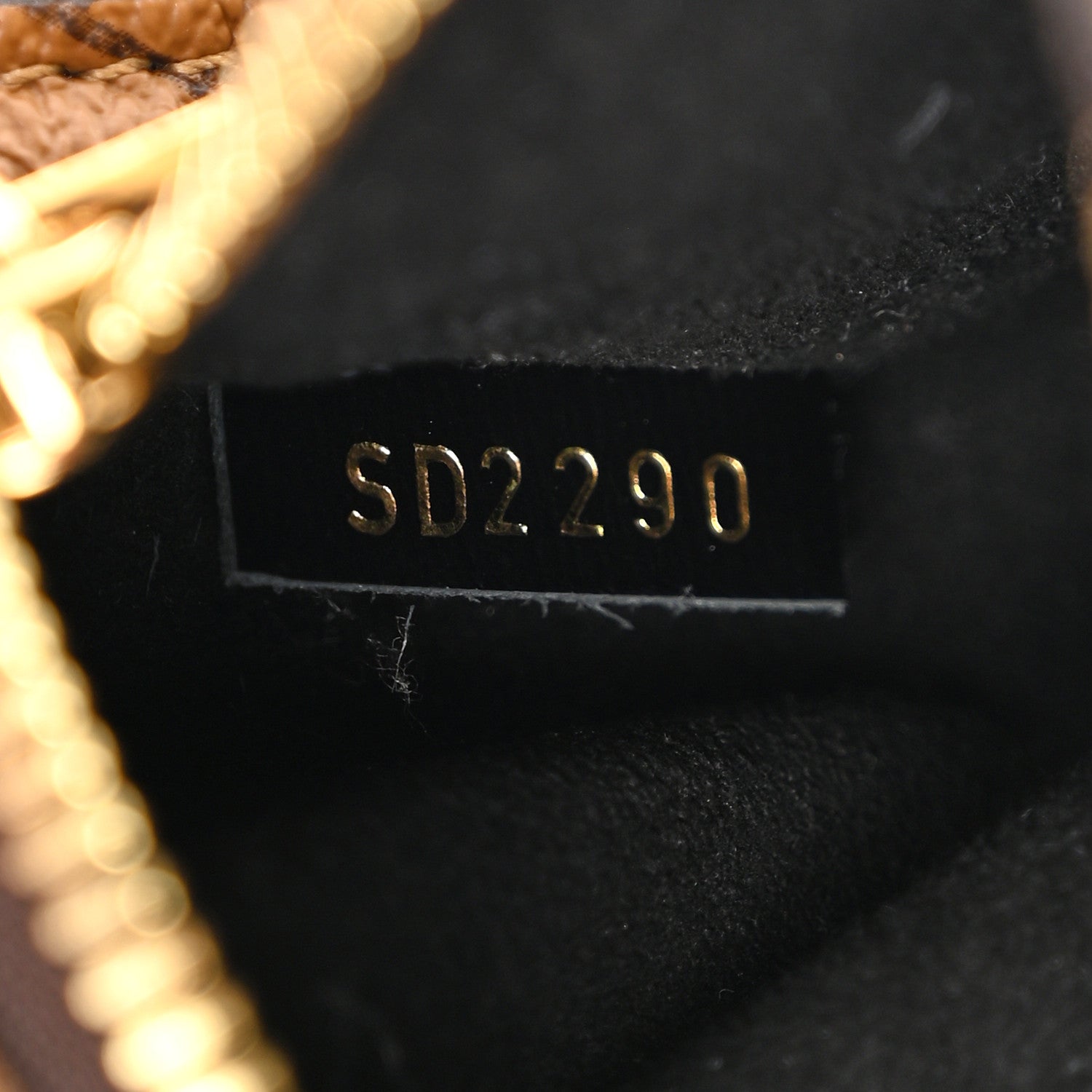 Louis Vuitton Reverse Monogram Pochette Metis 8 of 12
