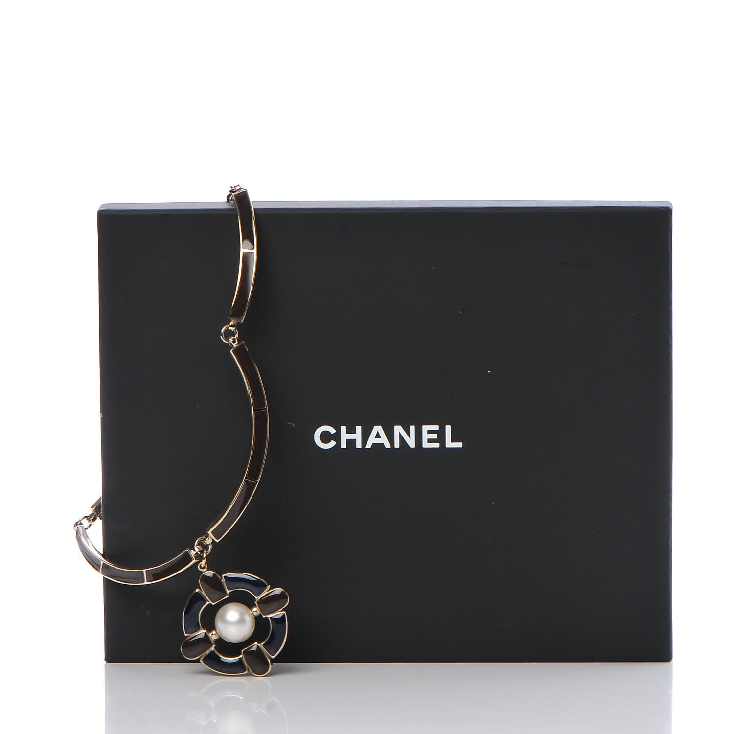 Chanel Gripoix Poured Glass Pearl Choker Necklace Gold 6 of 6