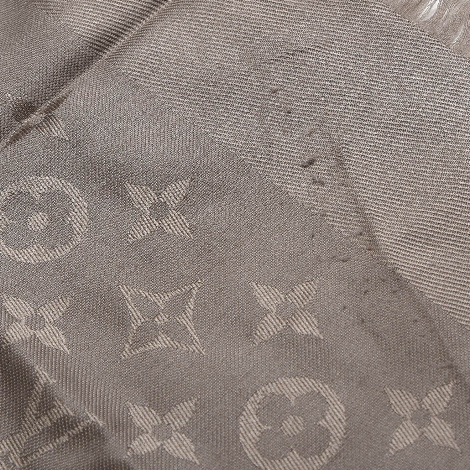 Louis Vuitton Silk Wool Monogram Shawl Verone 5 of 5