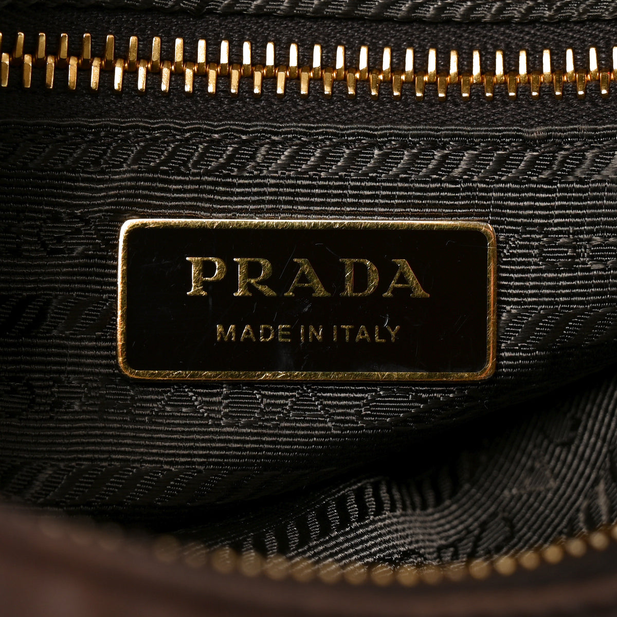 Nappa Explore Shoulder Bag Coffee