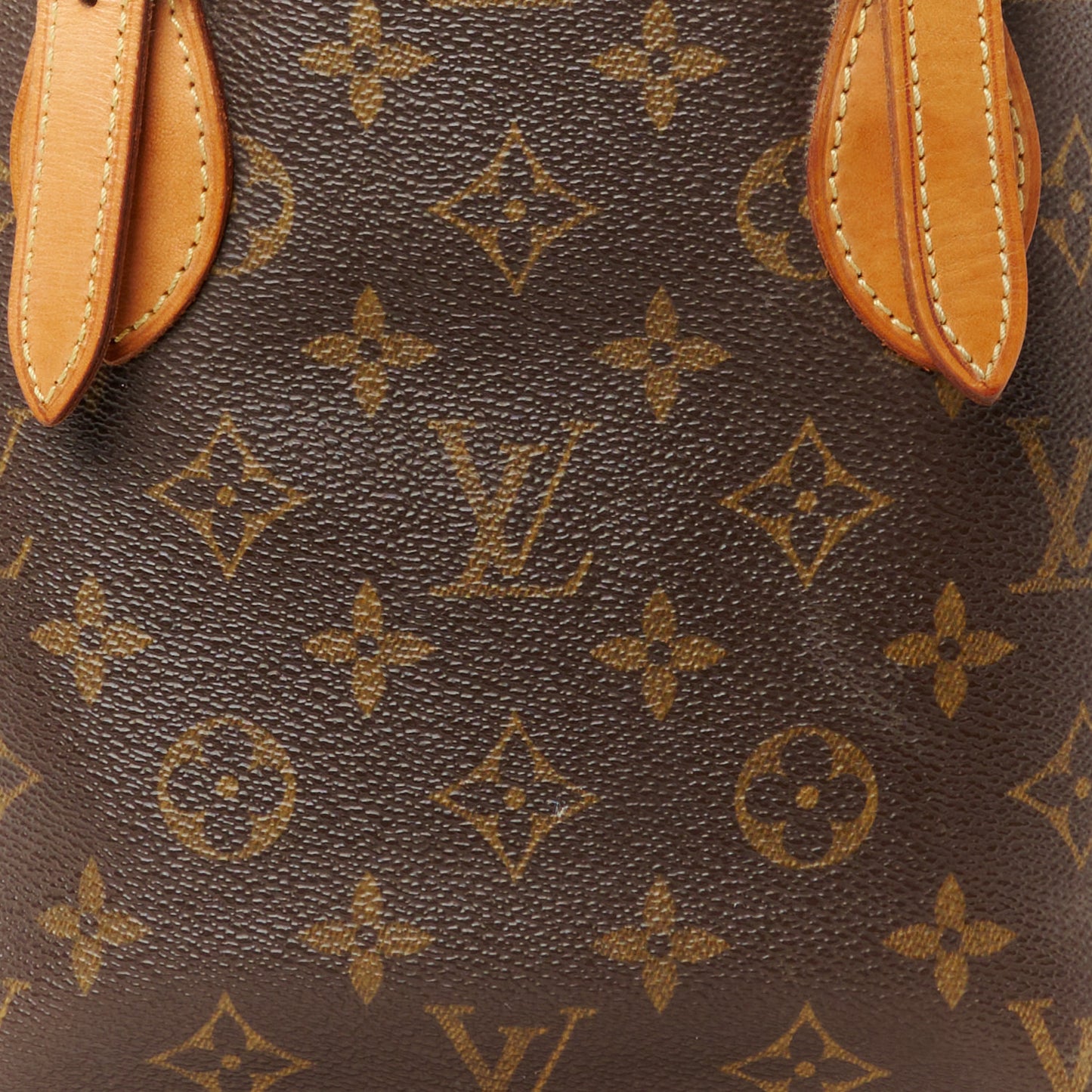 Monogram Petit Bucket 23