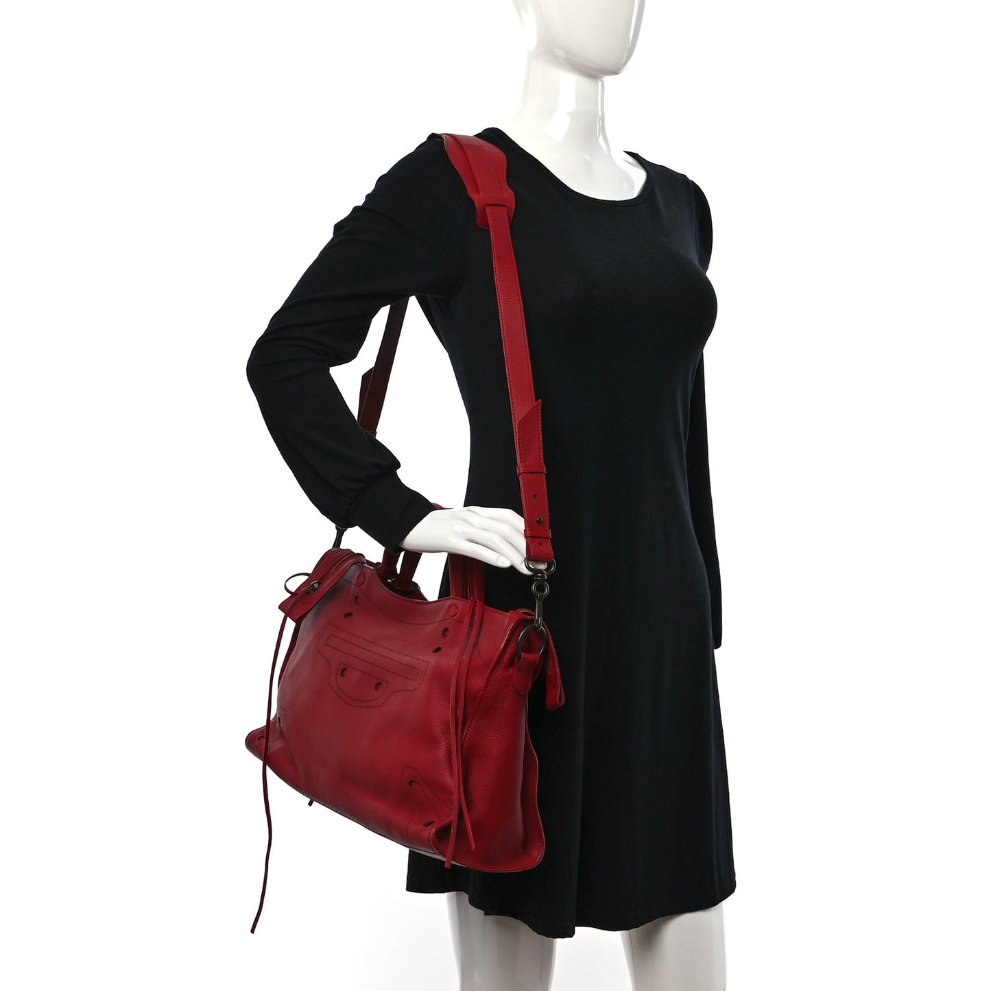 Veau Soyeux Perforated Blackout City Rouge Groseille