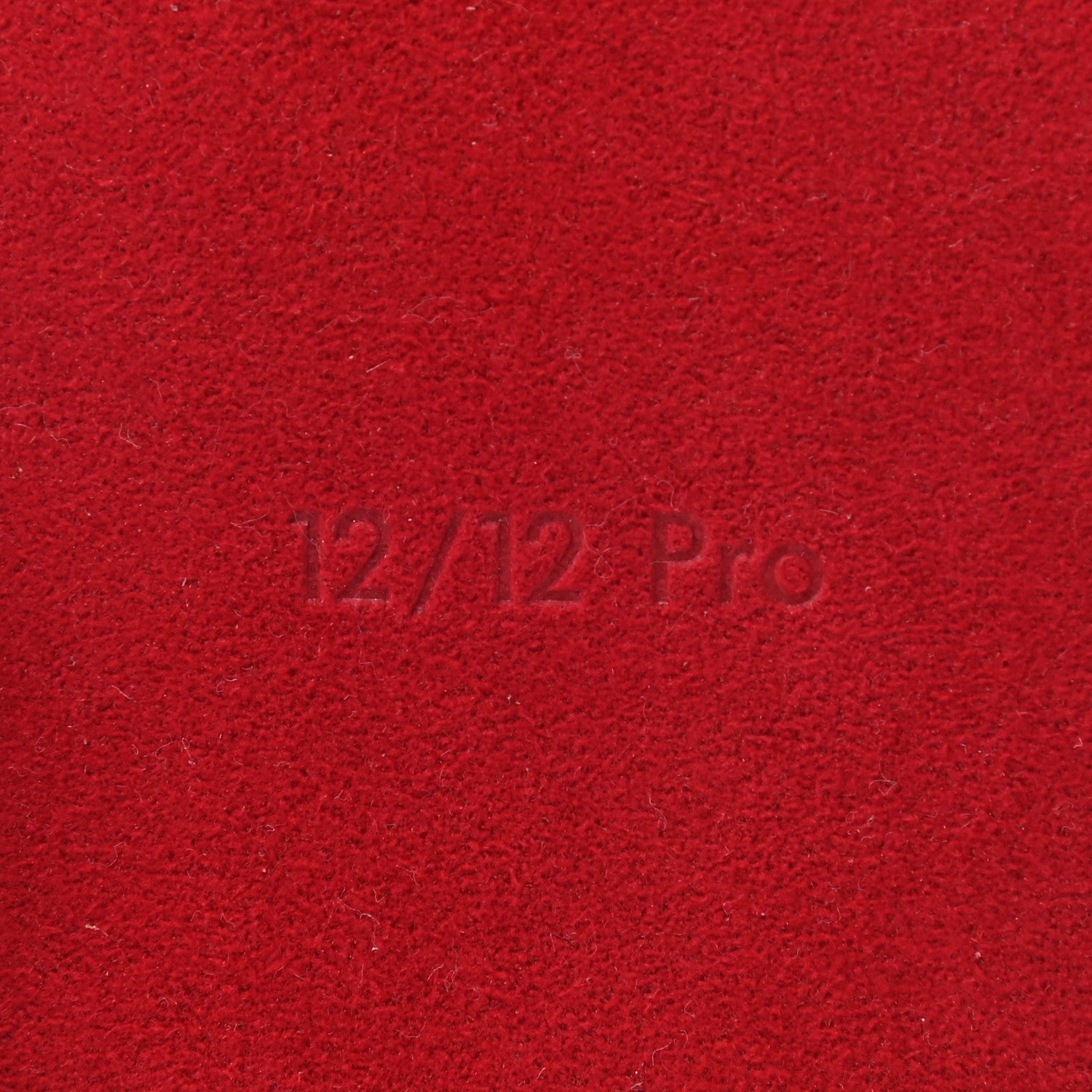 Louis Vuitton Monogram iPhone 12/12 Pro Bumper Scarlet 6 of 8