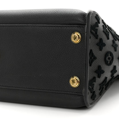 Louis Vuitton Calfskin Monogram Tufting On My Side Black 9 of 11