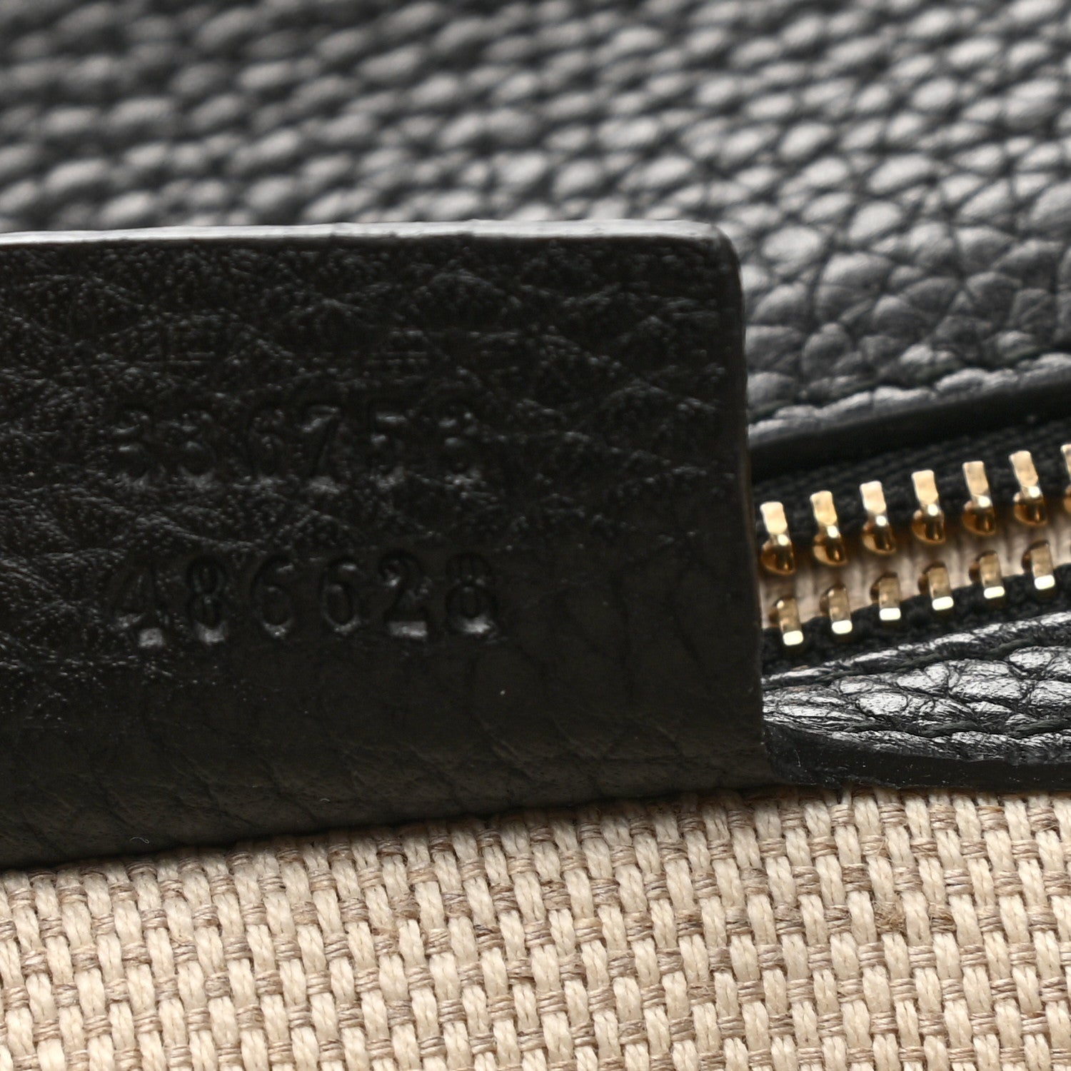 Gucci Pebbled Calfskin Medium Soho Clutch Black 7 of 8